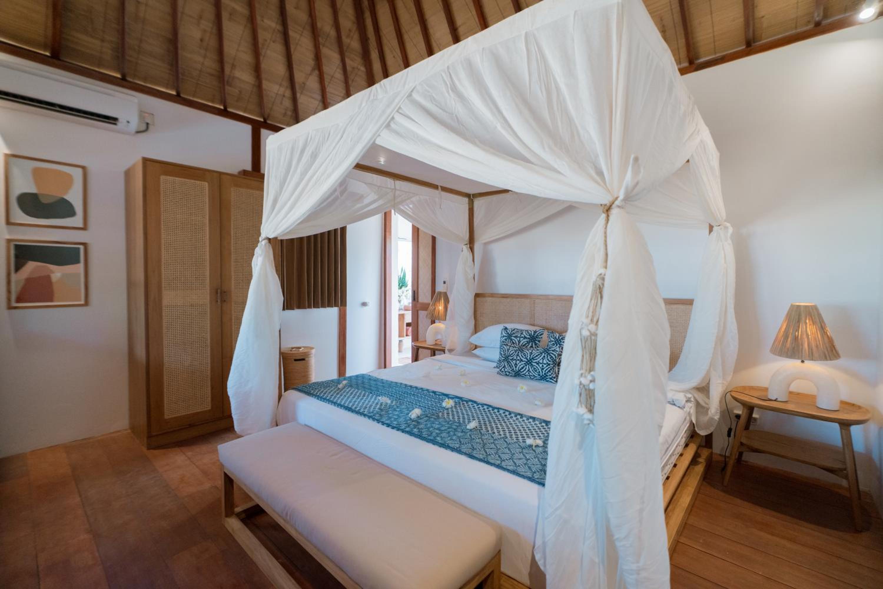 The Gili Beach Resort