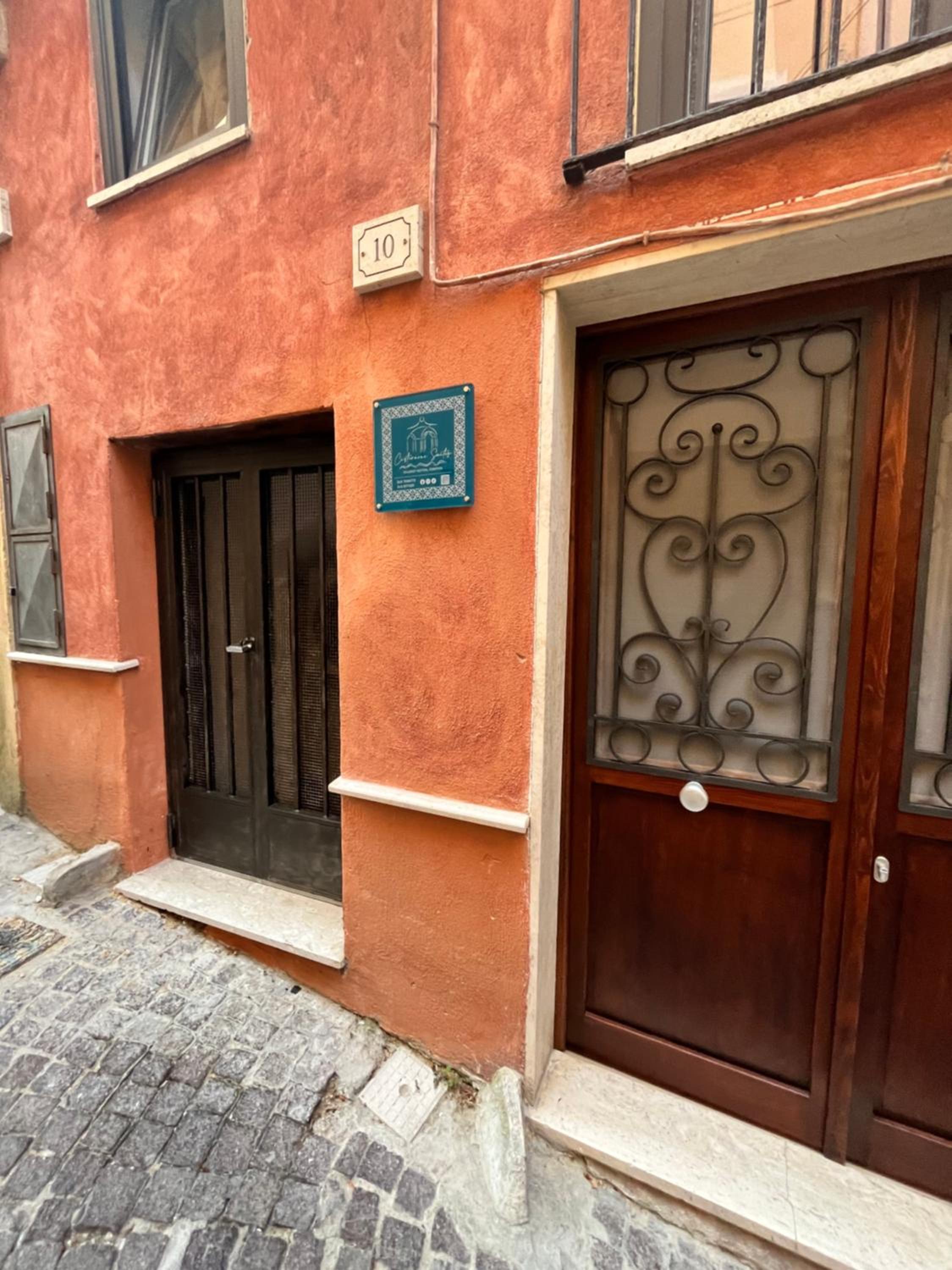 Cisternone Apartment