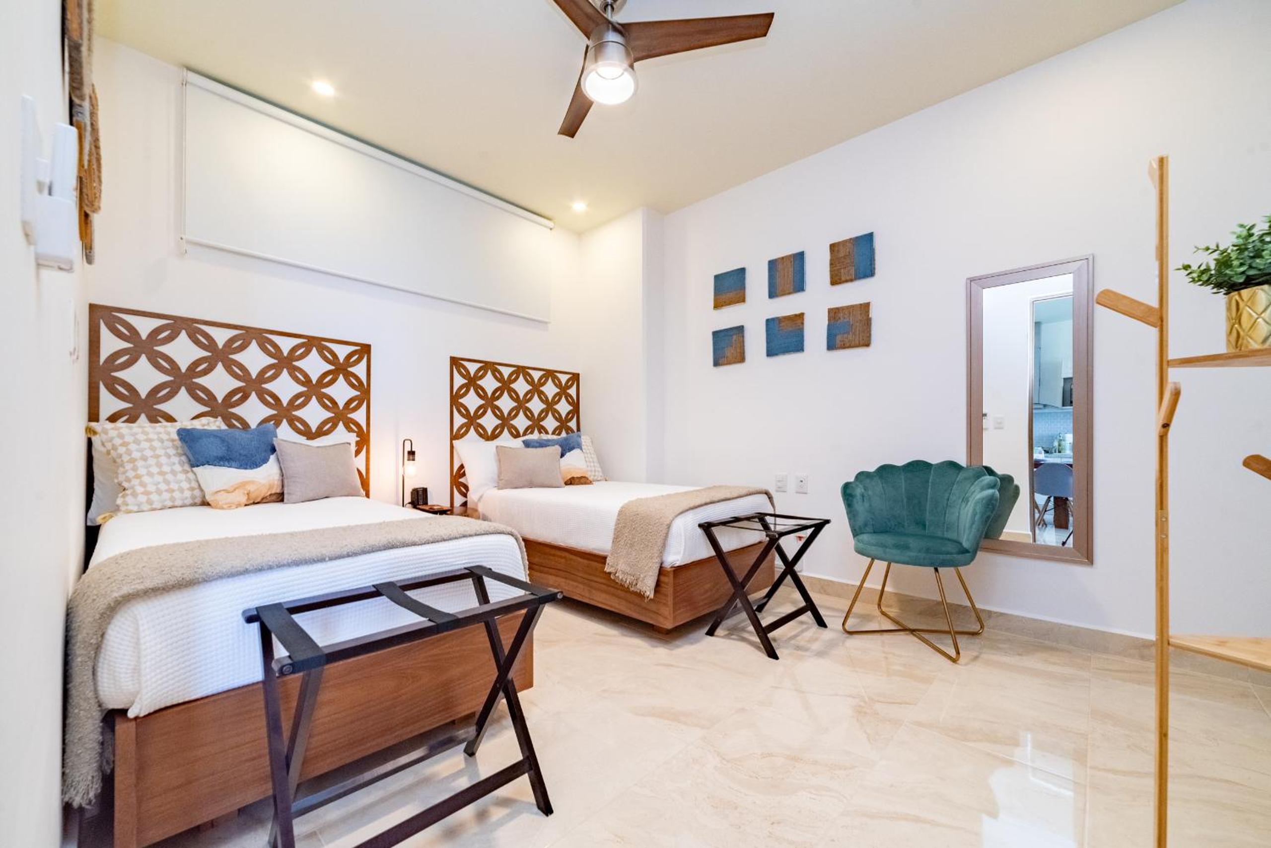 Luxury Condo, 2BR, Fast Internet, Condo Akul