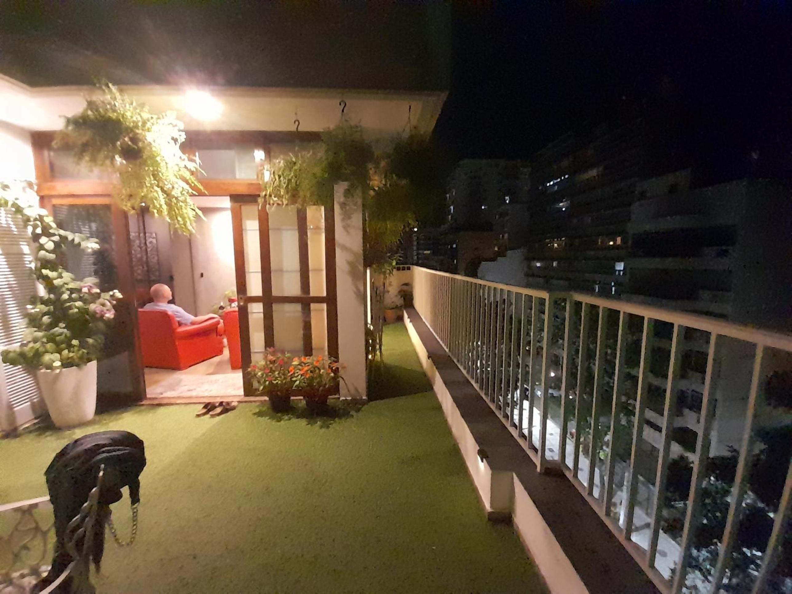 Linda cobertura ipanema quadra da praia c sauna e 2 suites