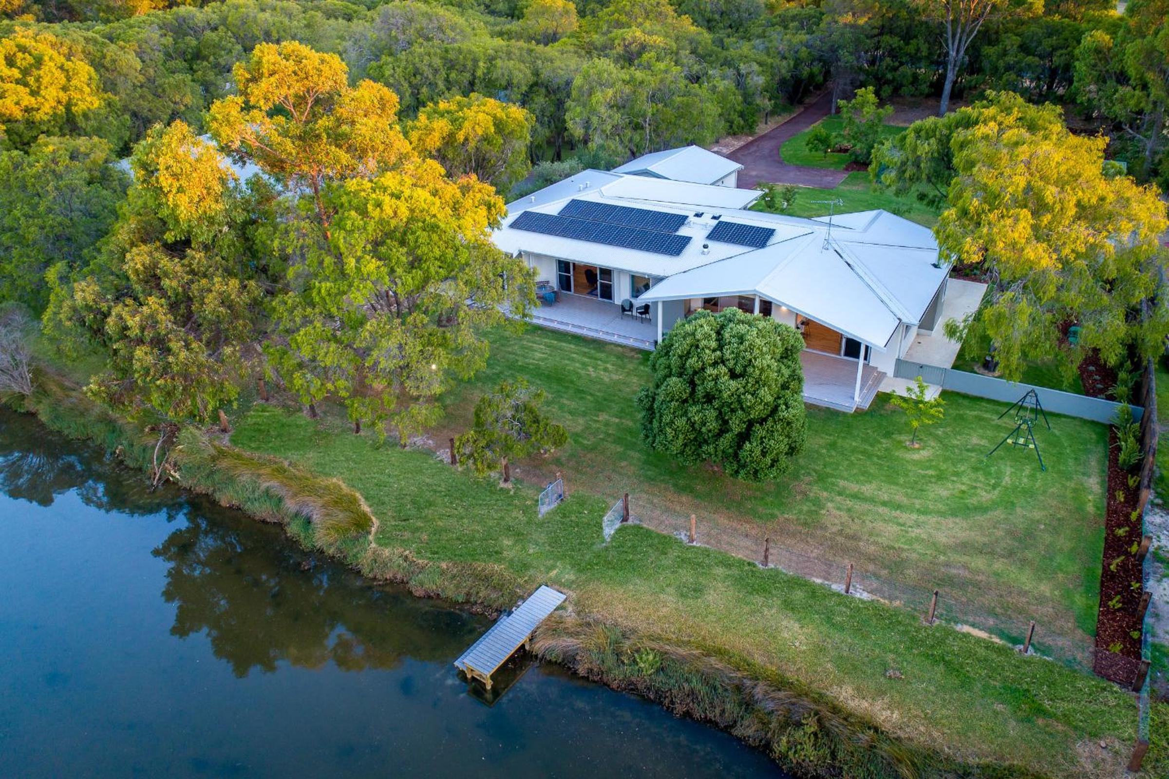 Quins Landing I Private Properties