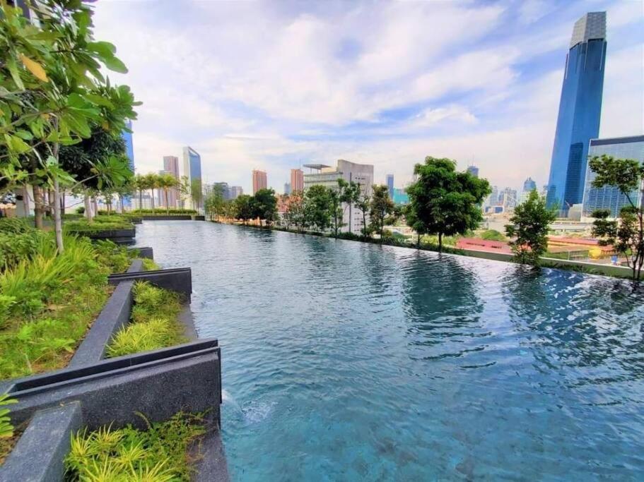 Continew Residensi 5 Min Walking to IKEA Cheras, My Town Mall, MRT Cochrane.