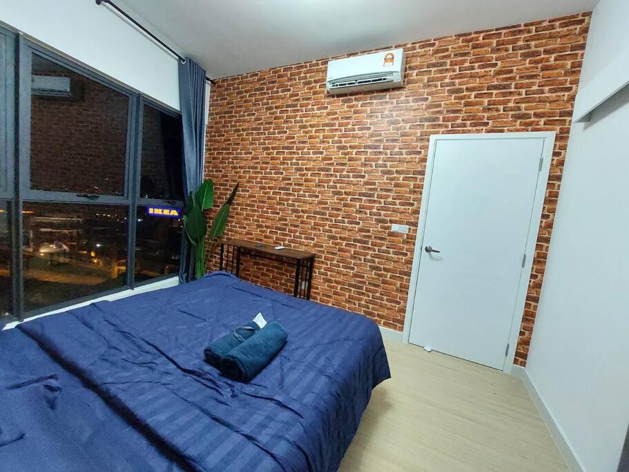 Continew Residensi 5 Min Walking to IKEA Cheras, My Town Mall, MRT Cochrane.
