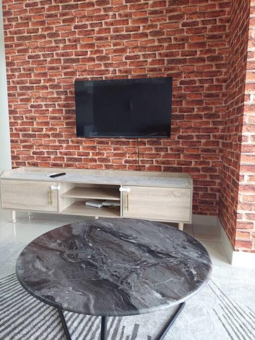 Continew Residensi 5 Min Walking to IKEA Cheras, My Town Mall, MRT Cochrane.