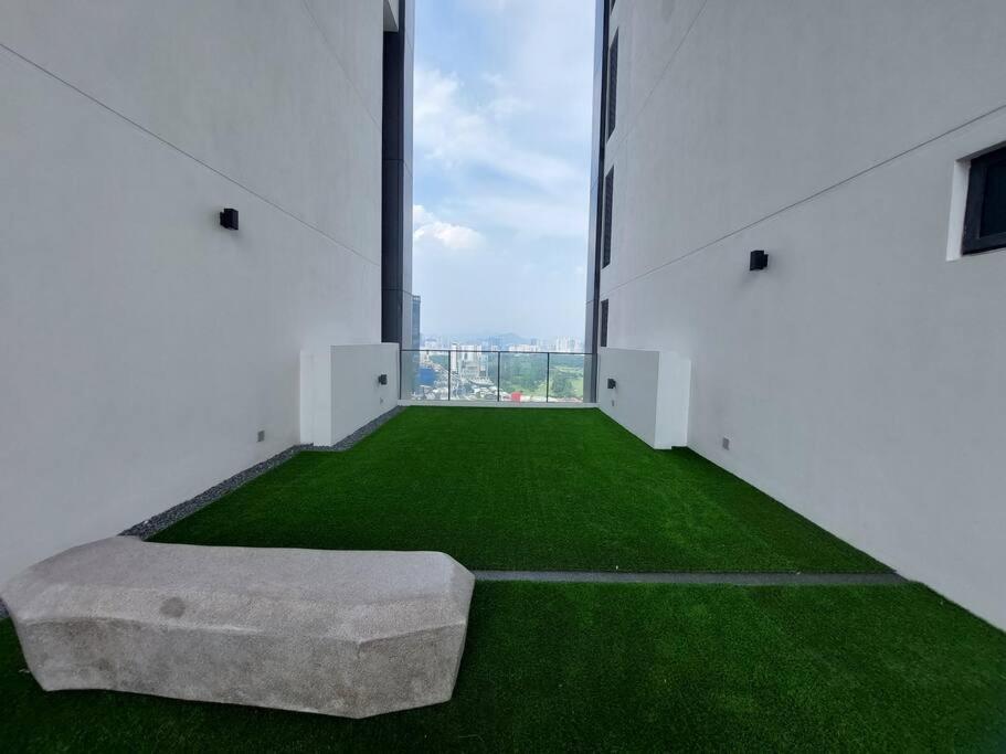 Continew Residensi 5 Min Walking to IKEA Cheras, My Town Mall, MRT Cochrane.