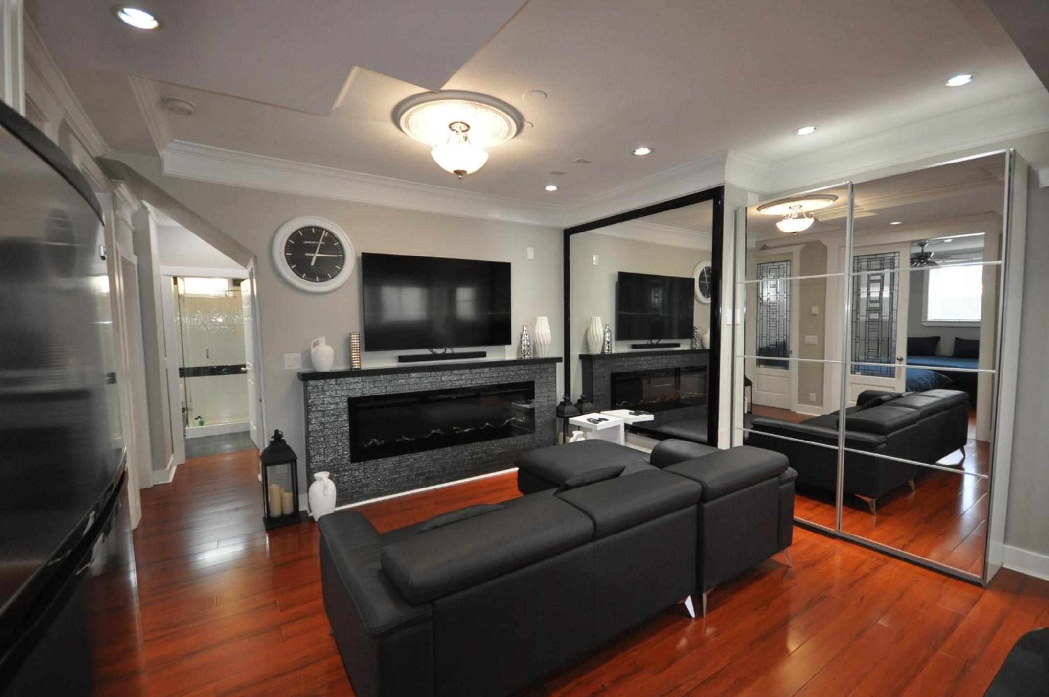 New Luxurious 3 Bedroom Kingsway Castle Suite