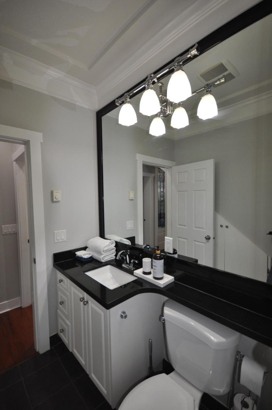 New Luxurious 3 Bedroom Kingsway Castle Suite