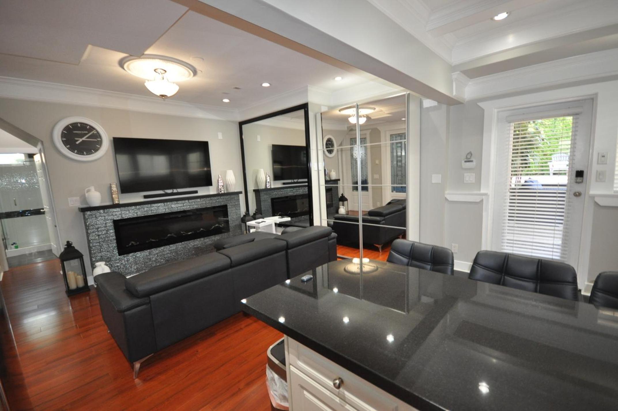 New Luxurious 3 Bedroom Kingsway Castle Suite