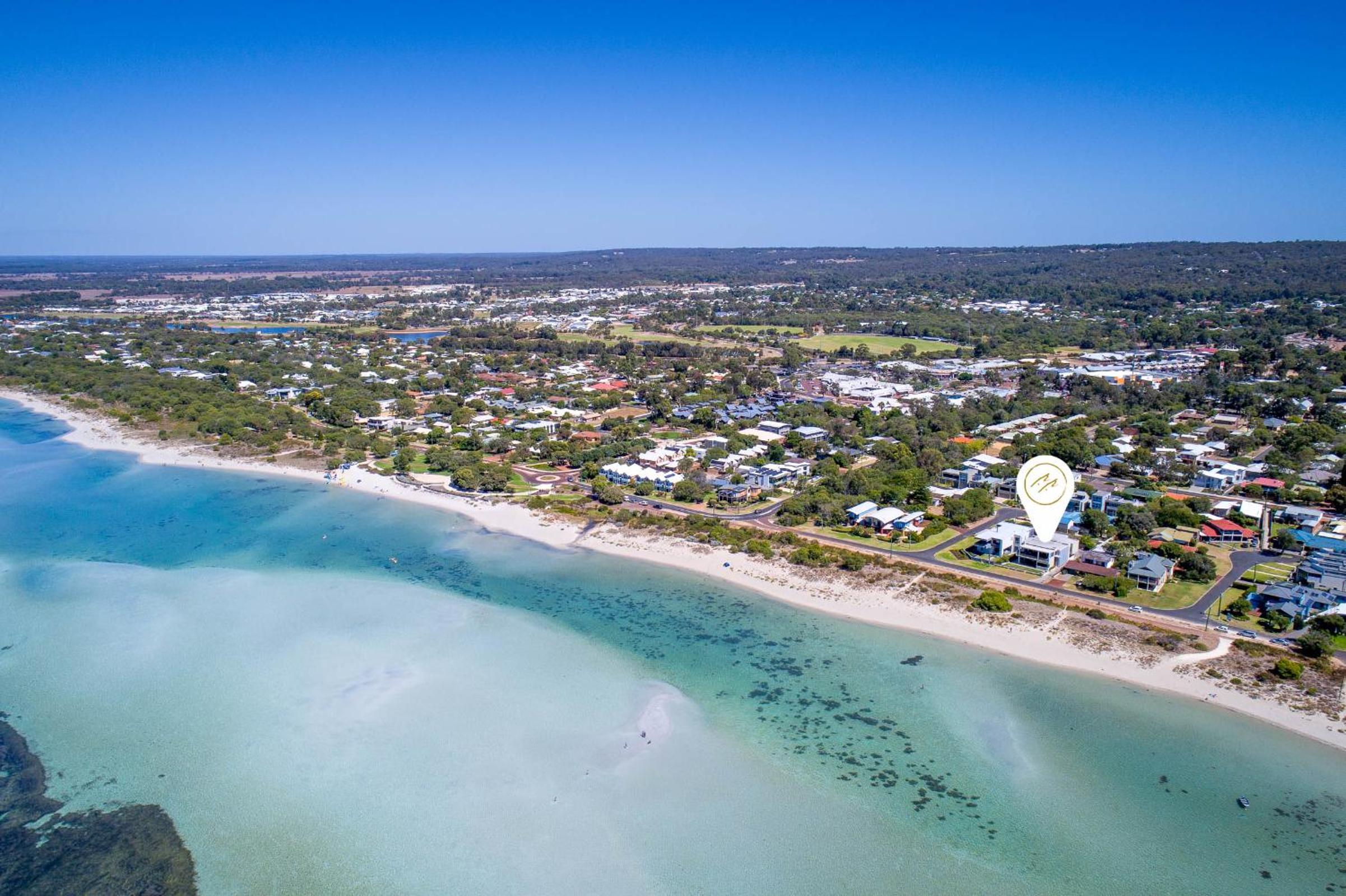 Number 10 I Private Properties