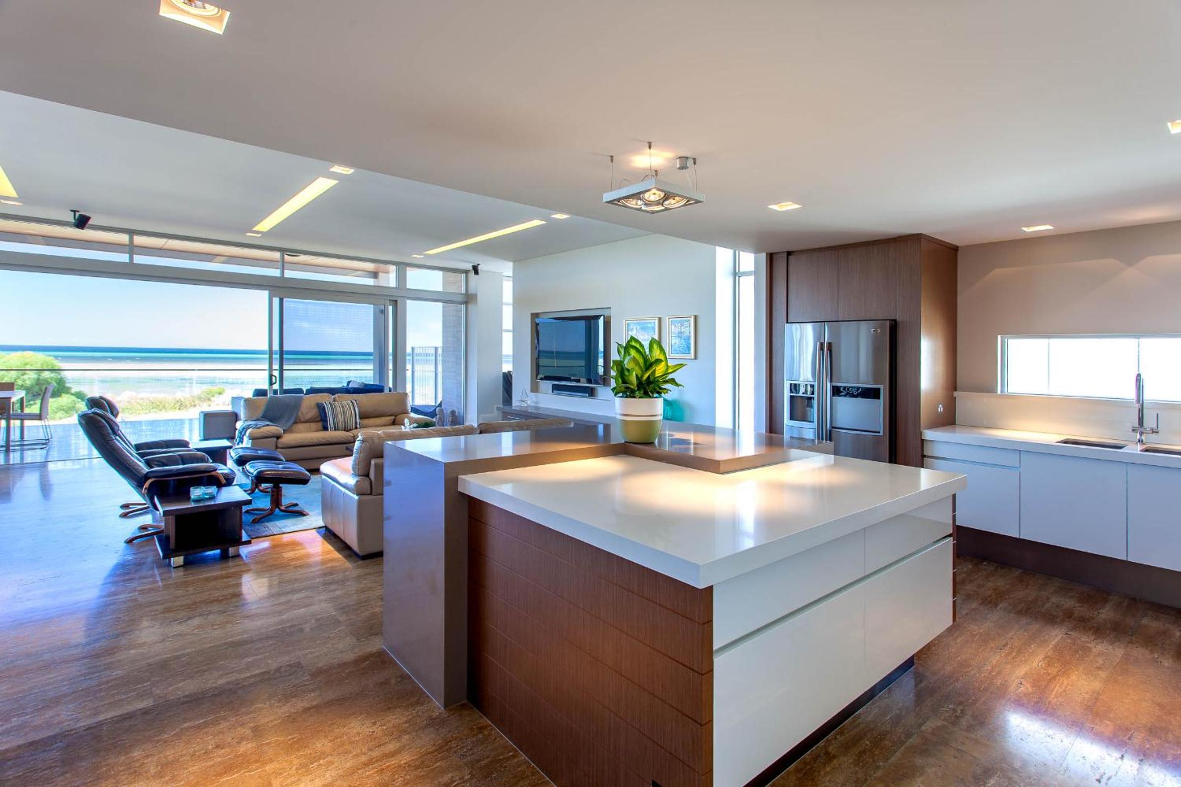 Number 10 I Private Properties