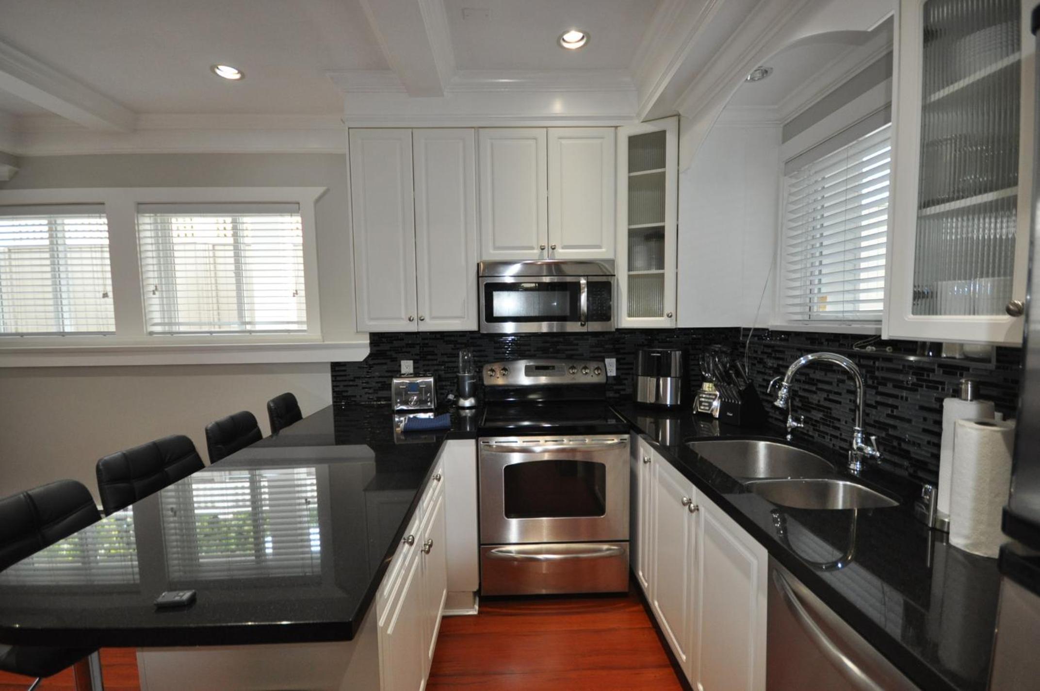 New Luxurious 3 Bedroom Kingsway Castle Suite