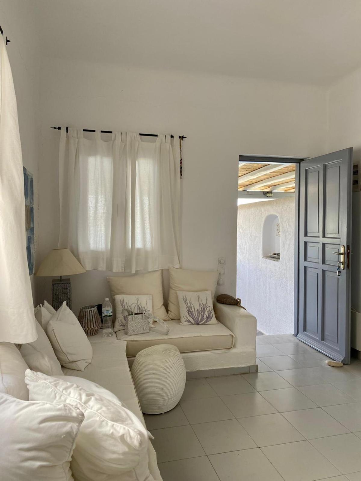 Beautiful house with stunning views in Costa Ilios view 4
