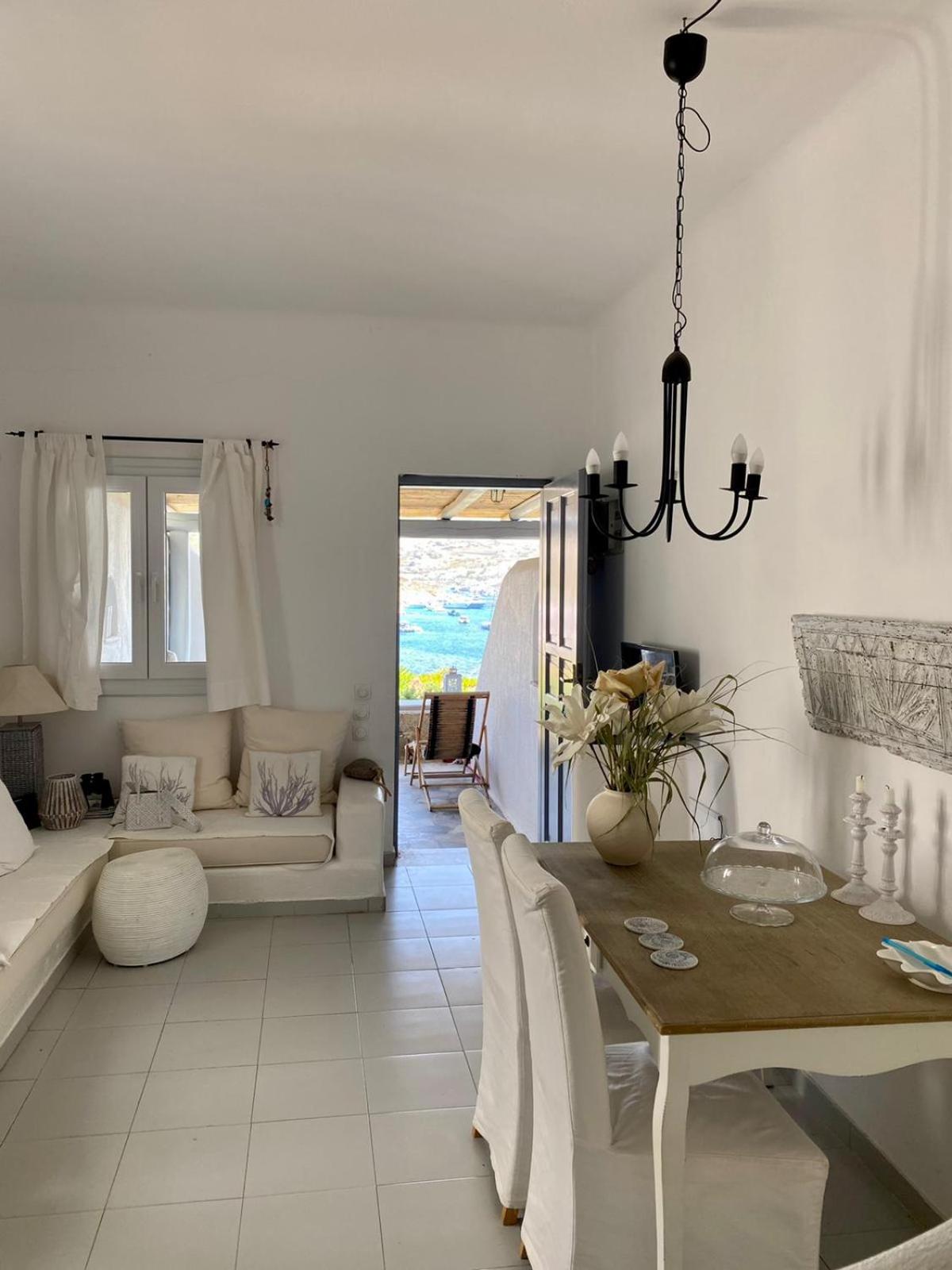 Beautiful house with stunning views in Costa Ilios view 3