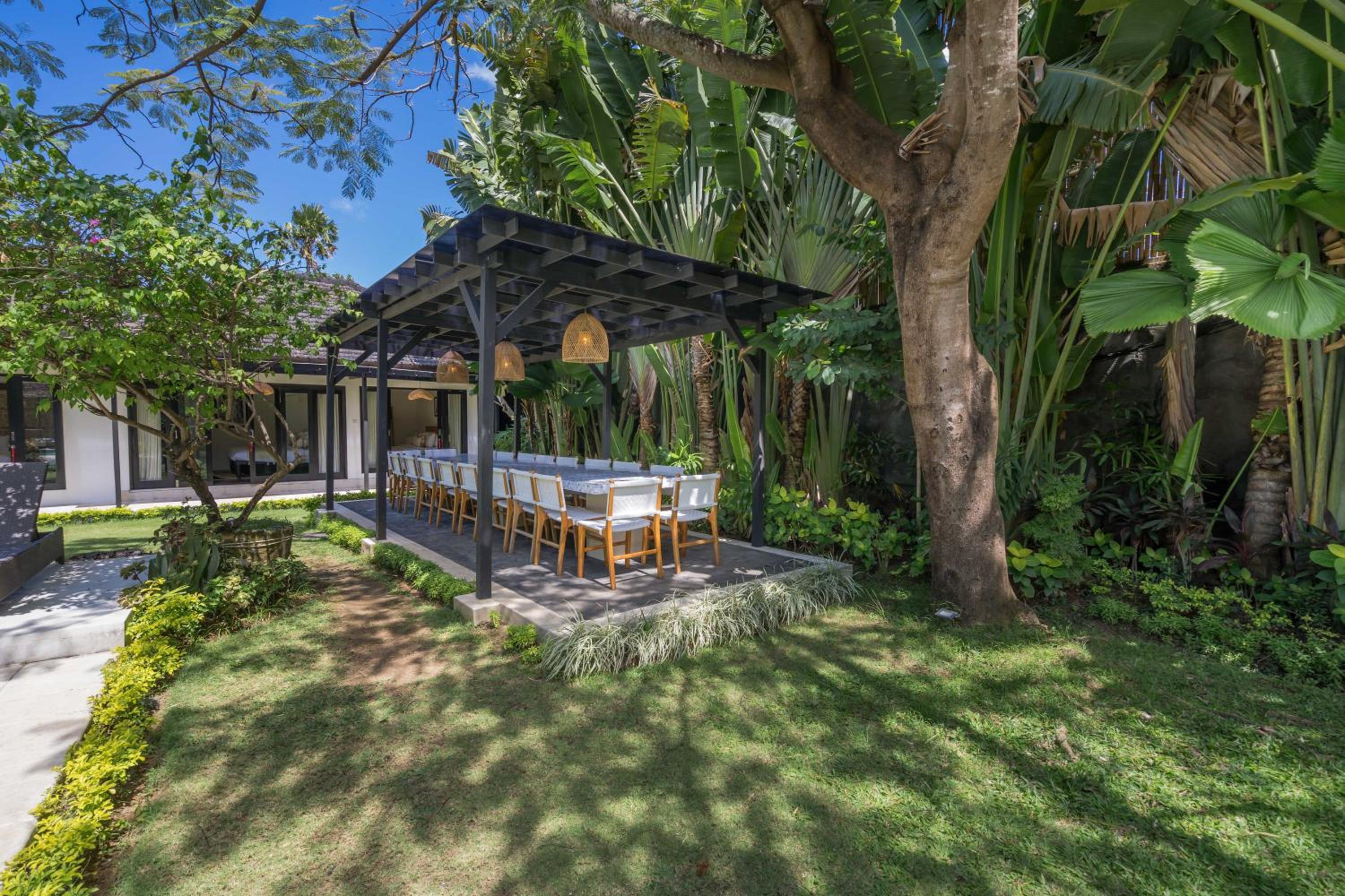 The Aryana Estate
