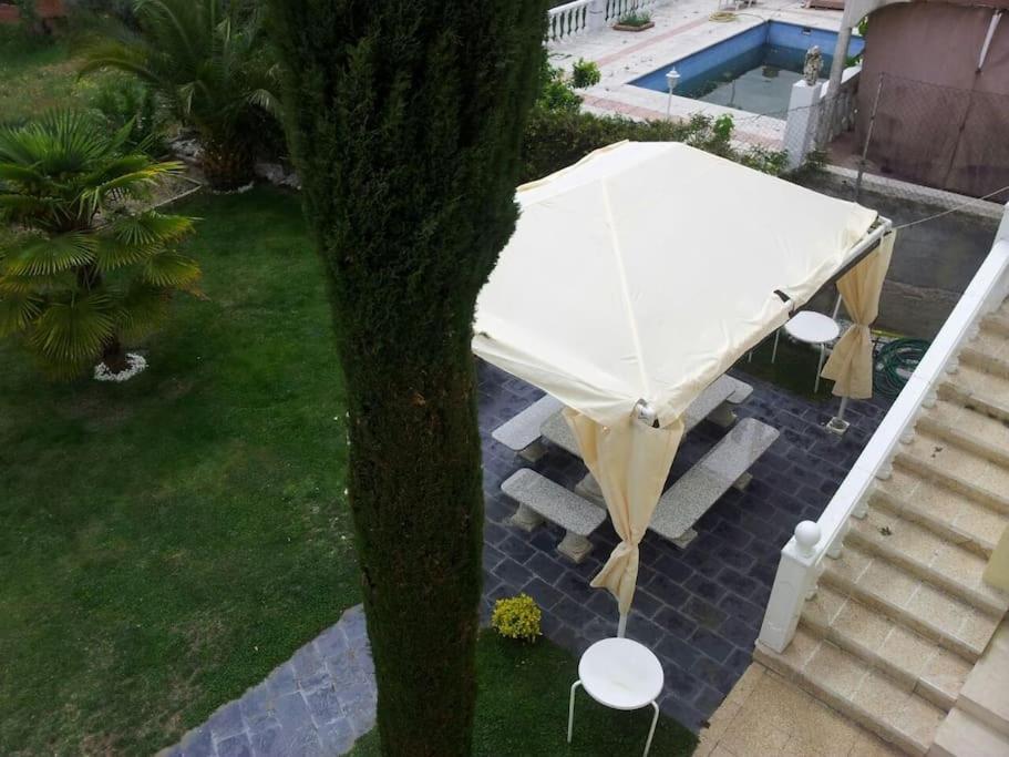 outdoor amenities