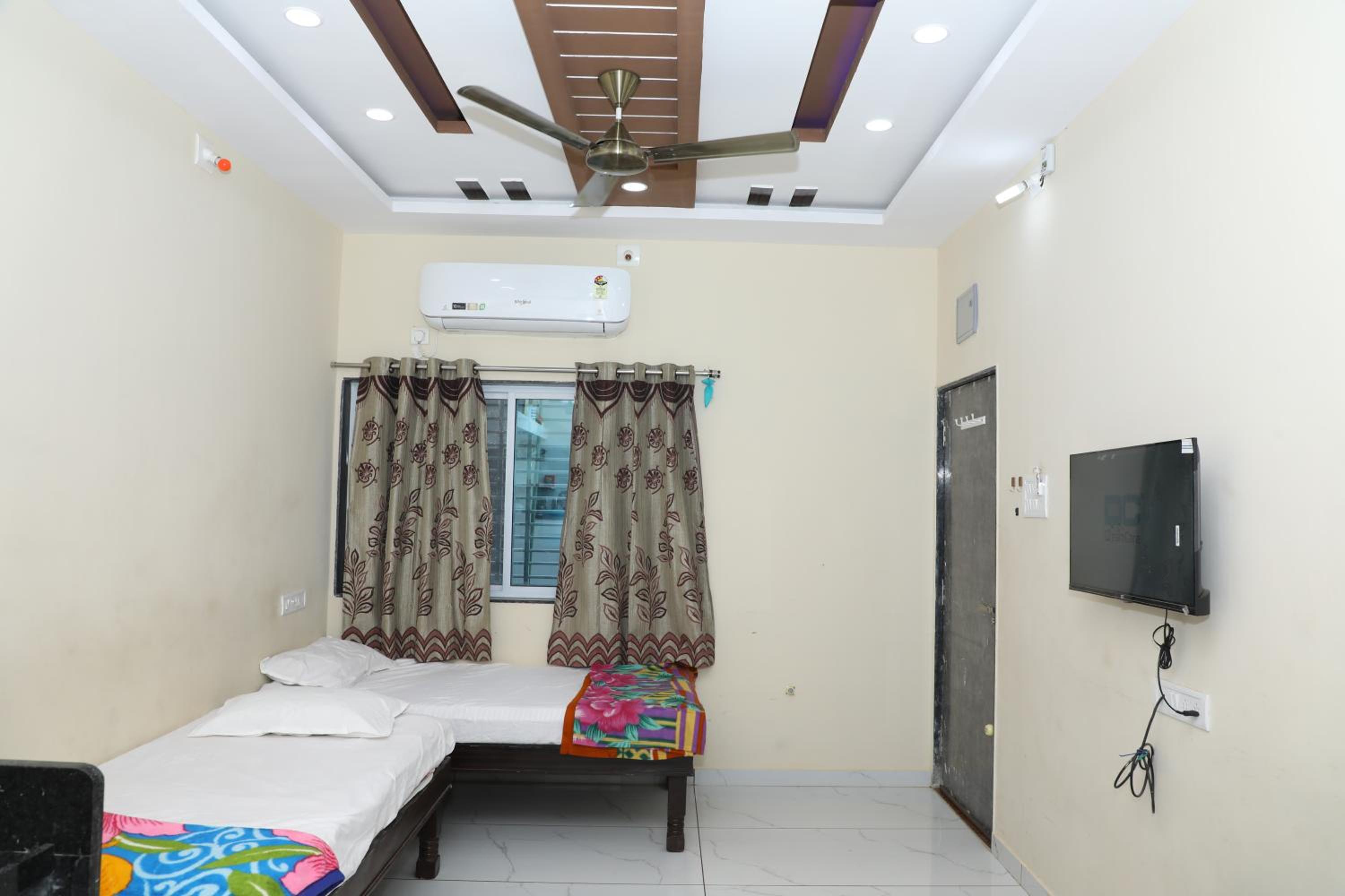 Aradhya Prime Home Stay