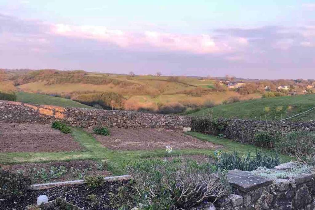 The Old Stable, Llancarfan