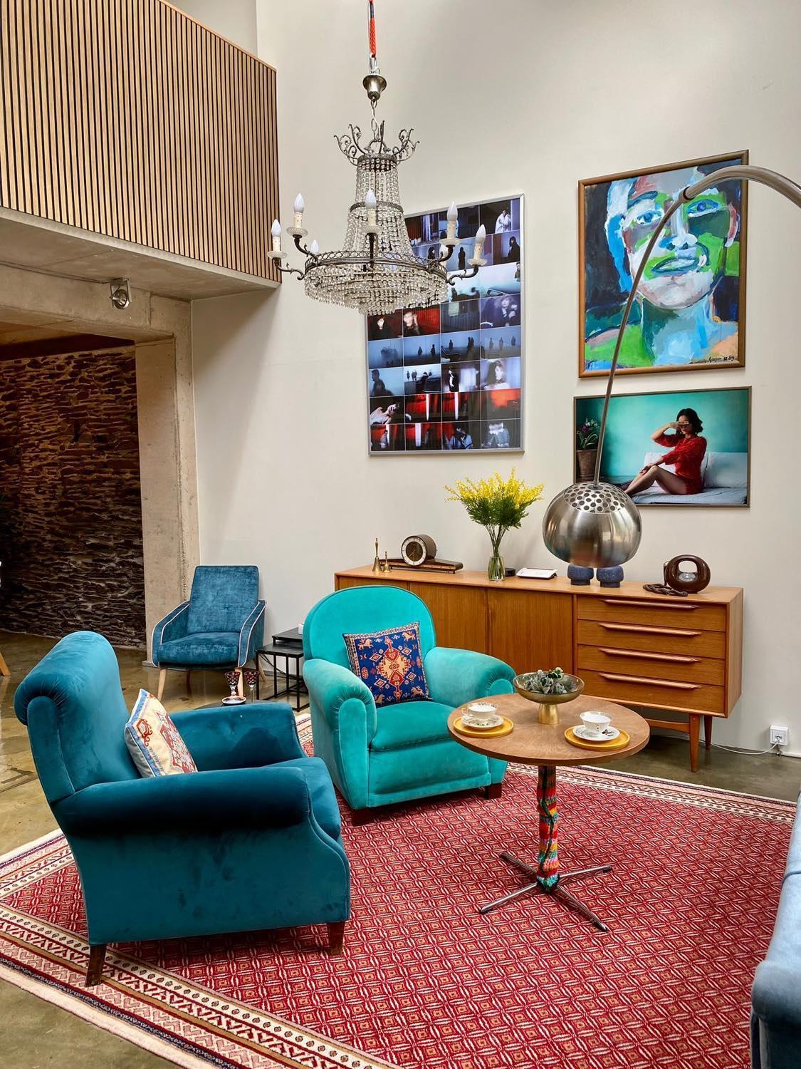 lounge