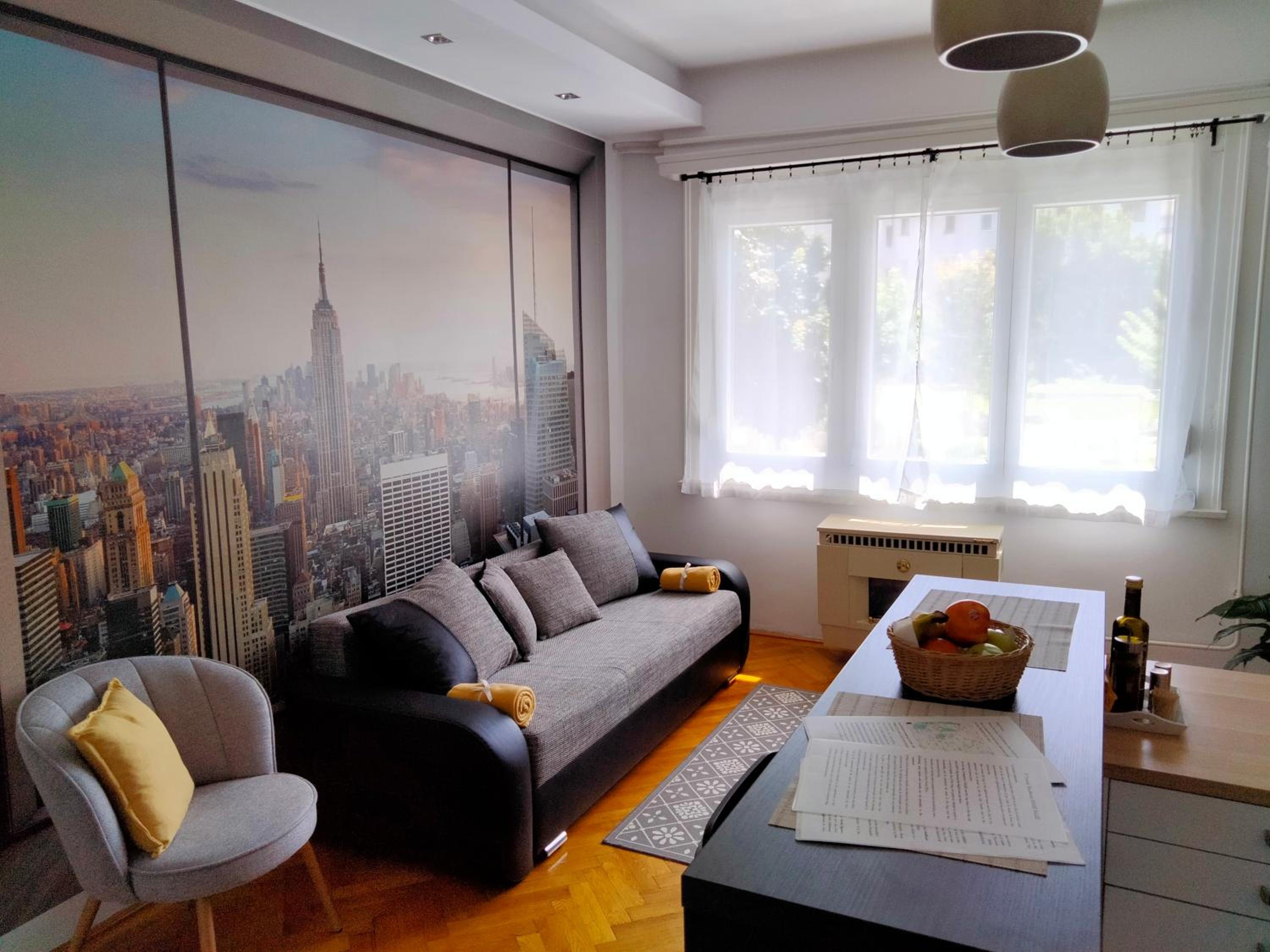 IP TWENTY RESIDENCE view 2