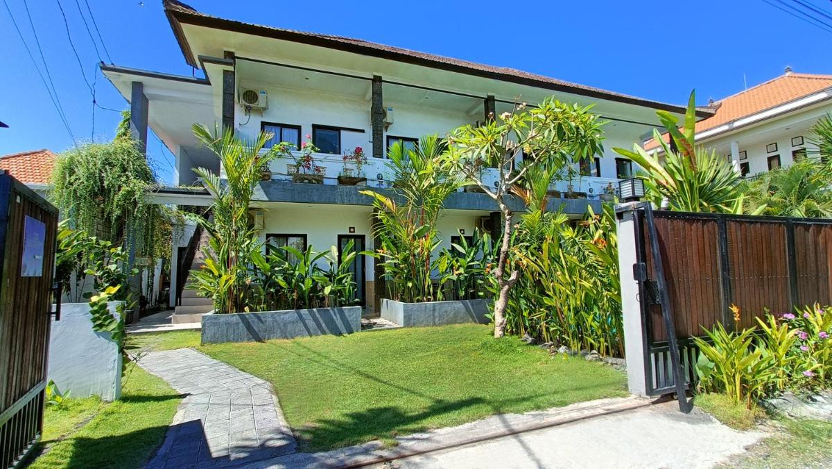 Rise Apartment Sanur with Pool view 2