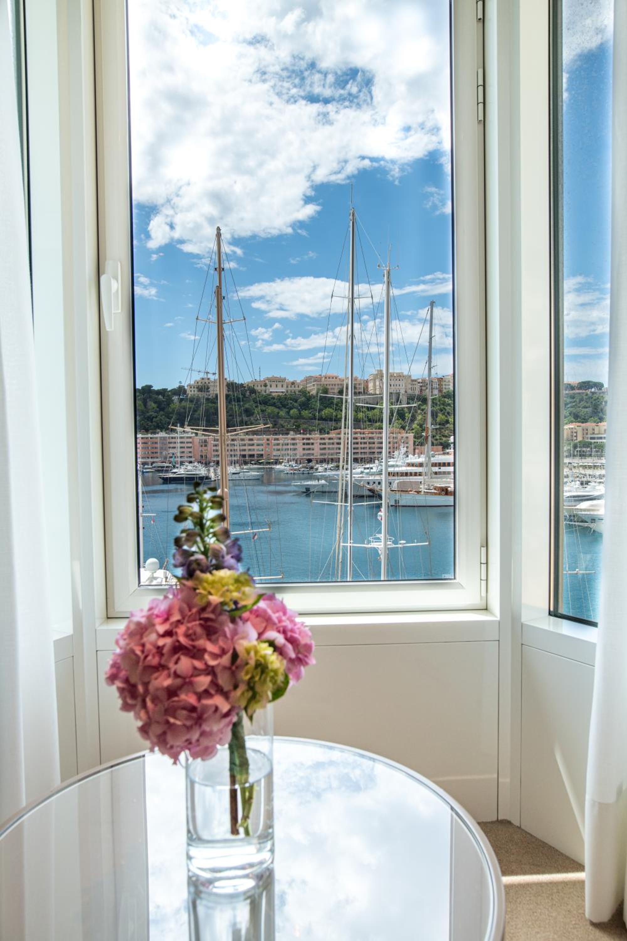 Monte Carlo Vacations - Port Palace - Property Image 2