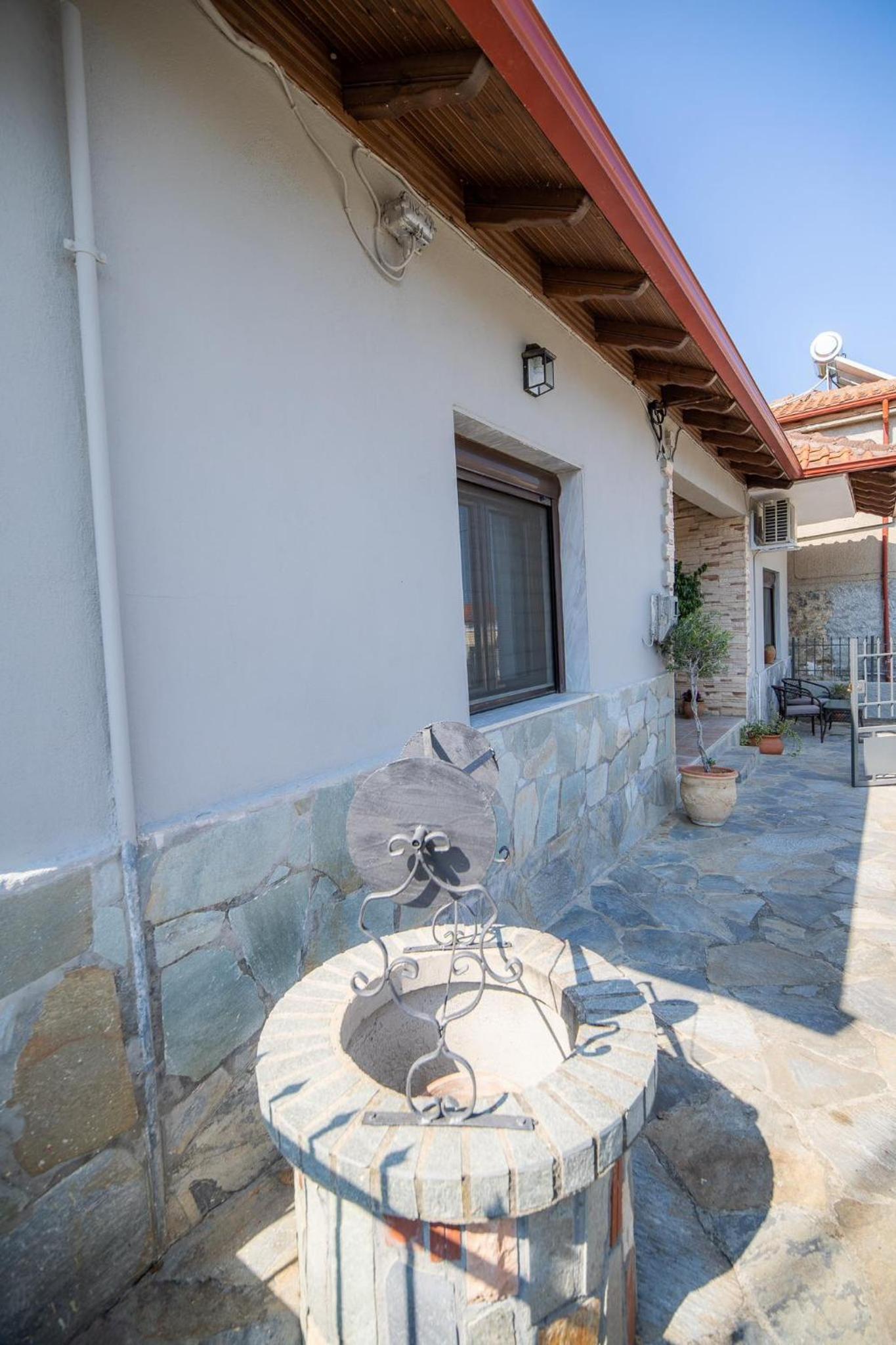 Casa con pozo Platamonas view 3