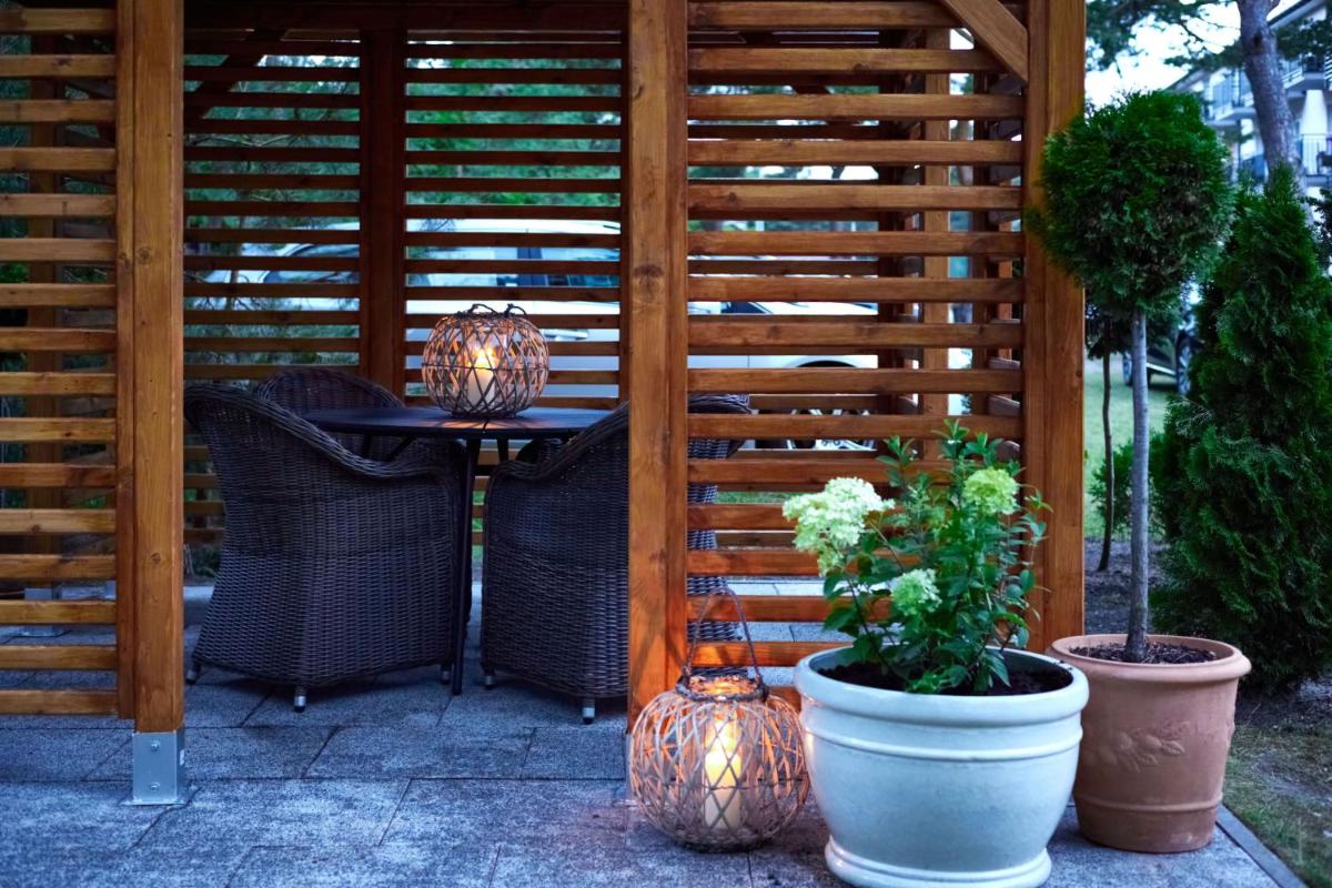 outdoor BBQ area
