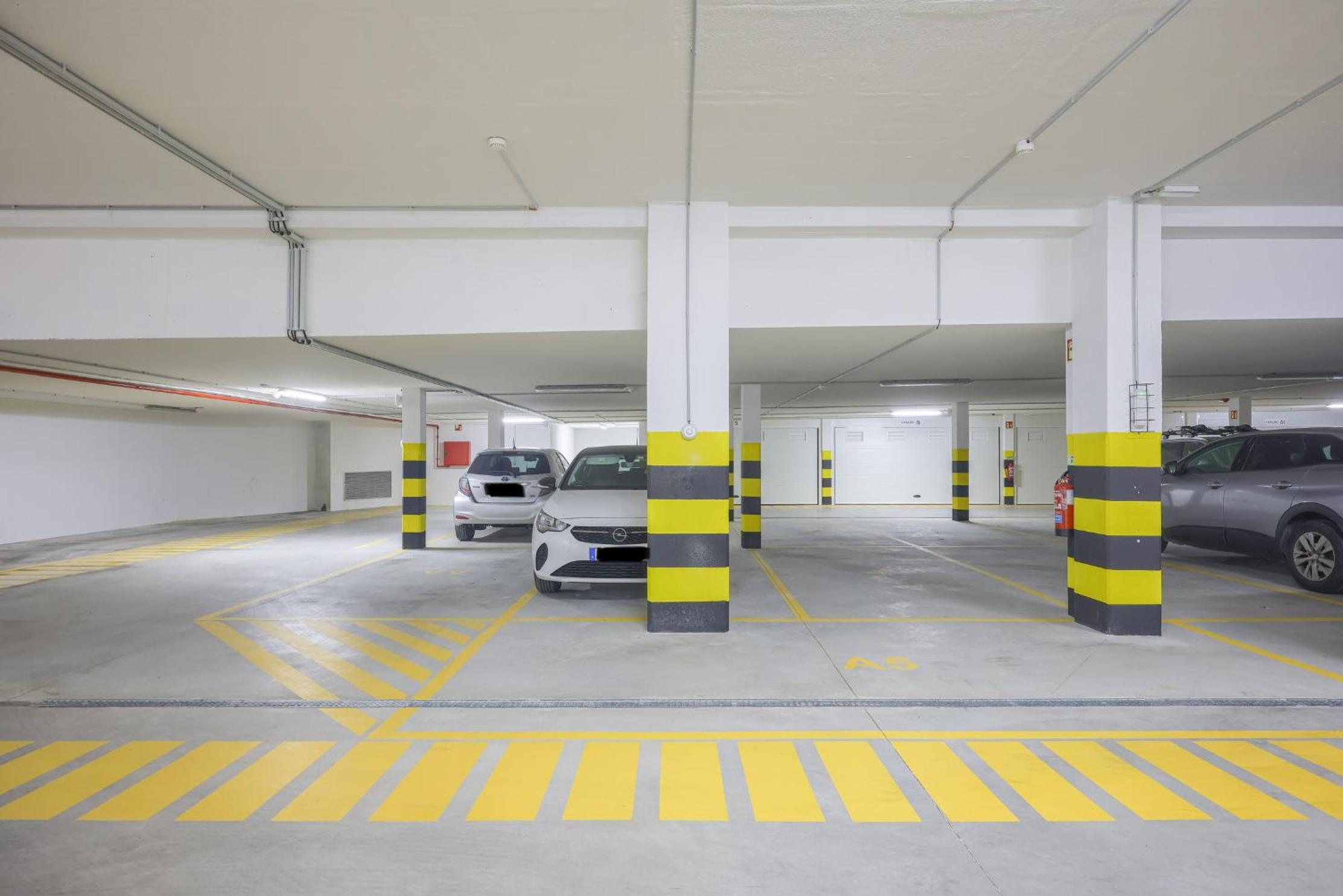 Alameda 74 Luxury Apartment & Parking by Home Sweet Home Aveiro view 2