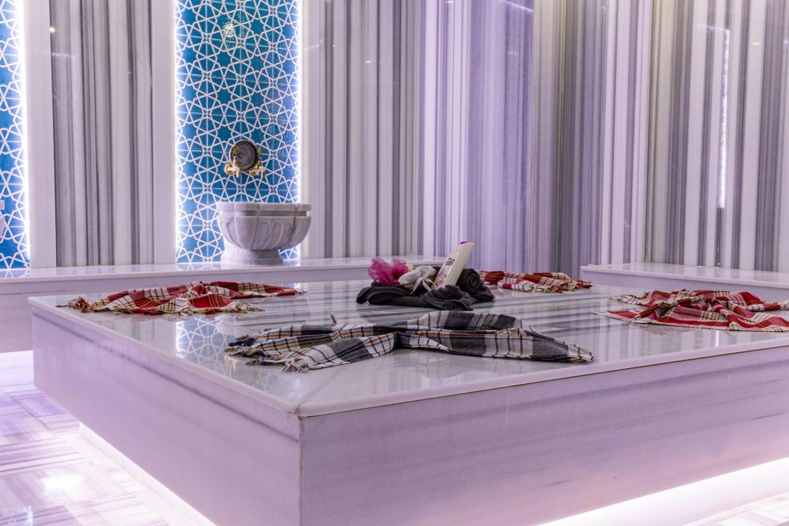 Mays Royal Otel - Image 17