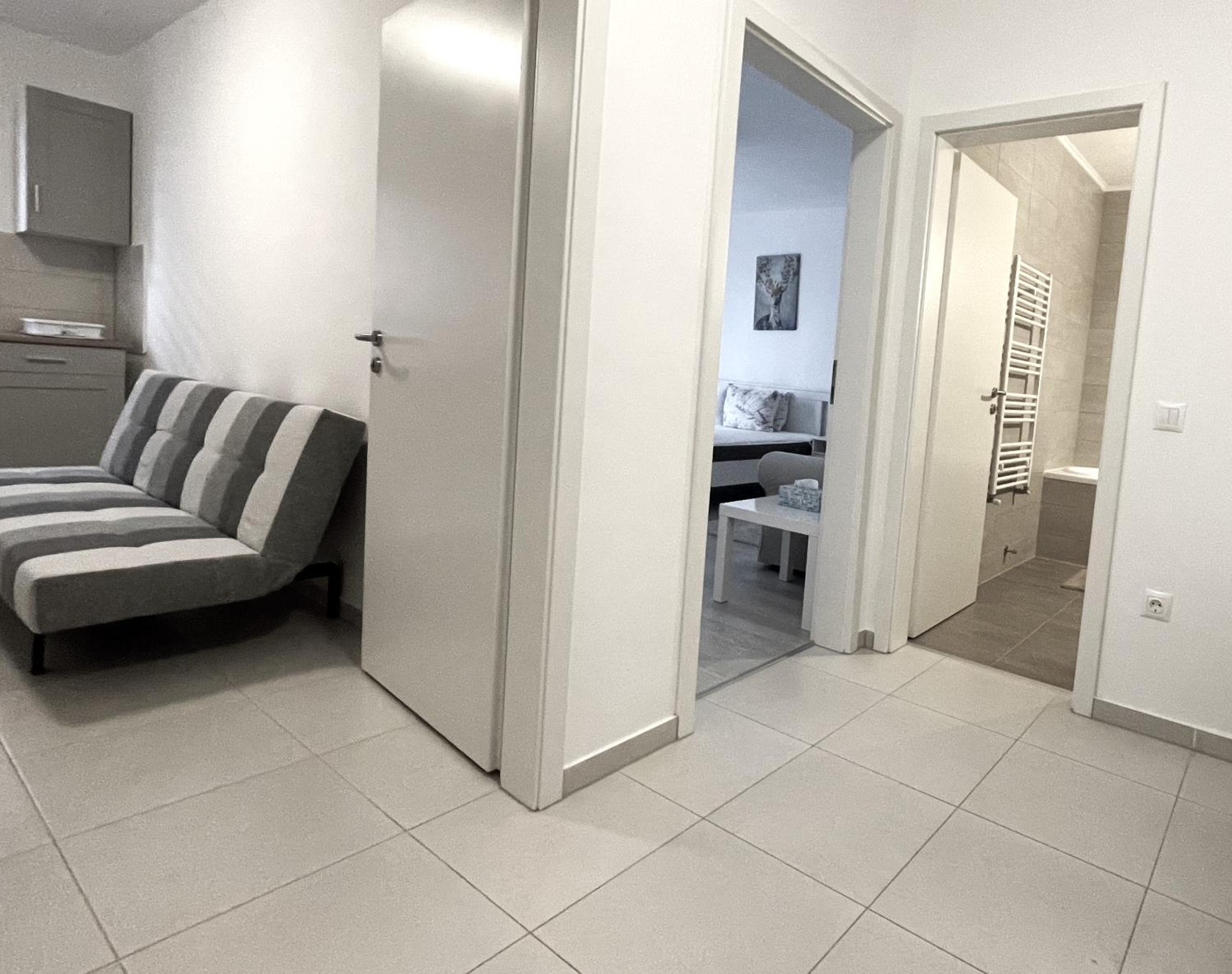Bartolomeu Serenity Studio w. free parking view 4