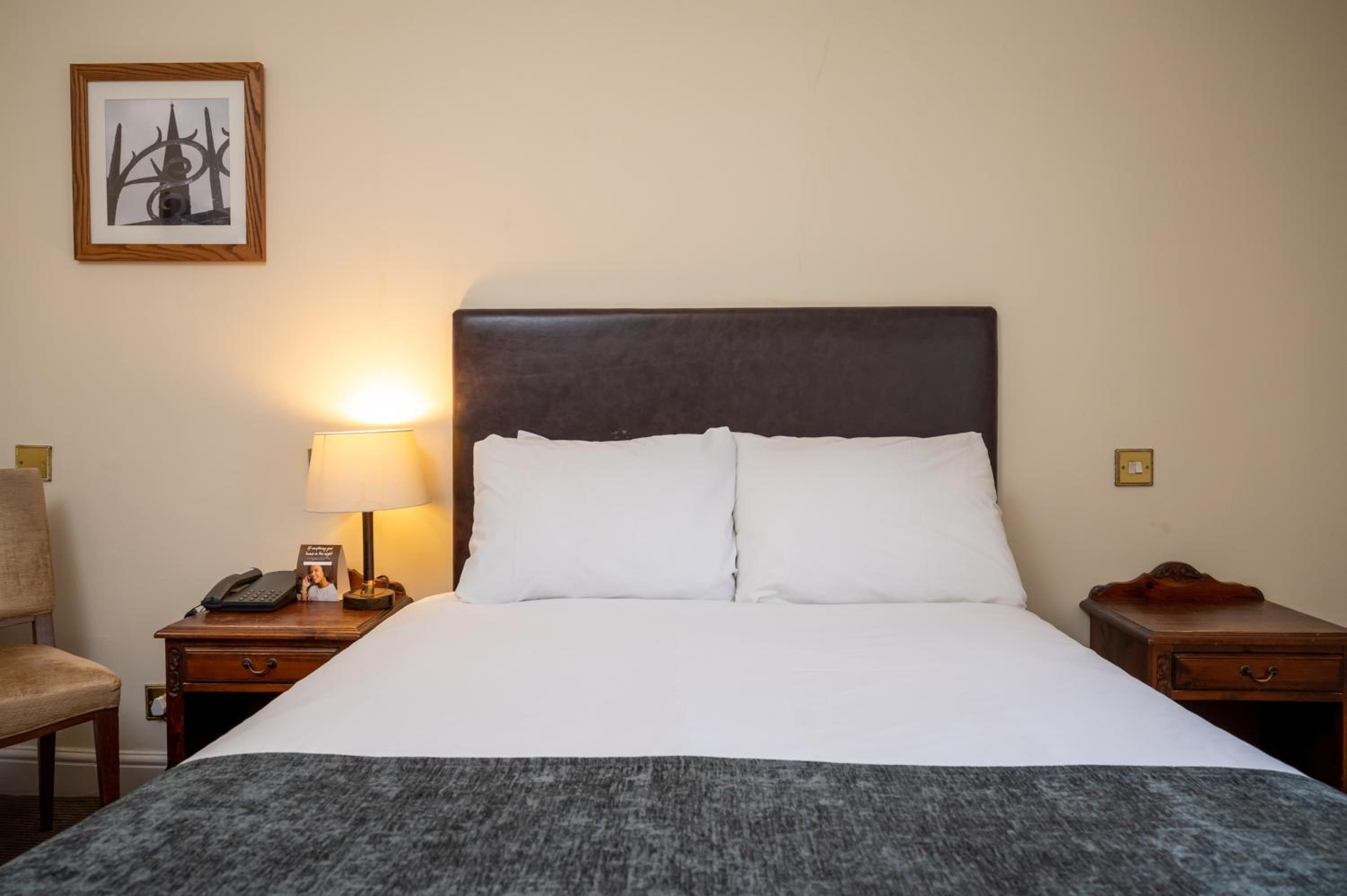 Marlborough Vacations - Castle and Ball by Greene King Inns - Property Image 35