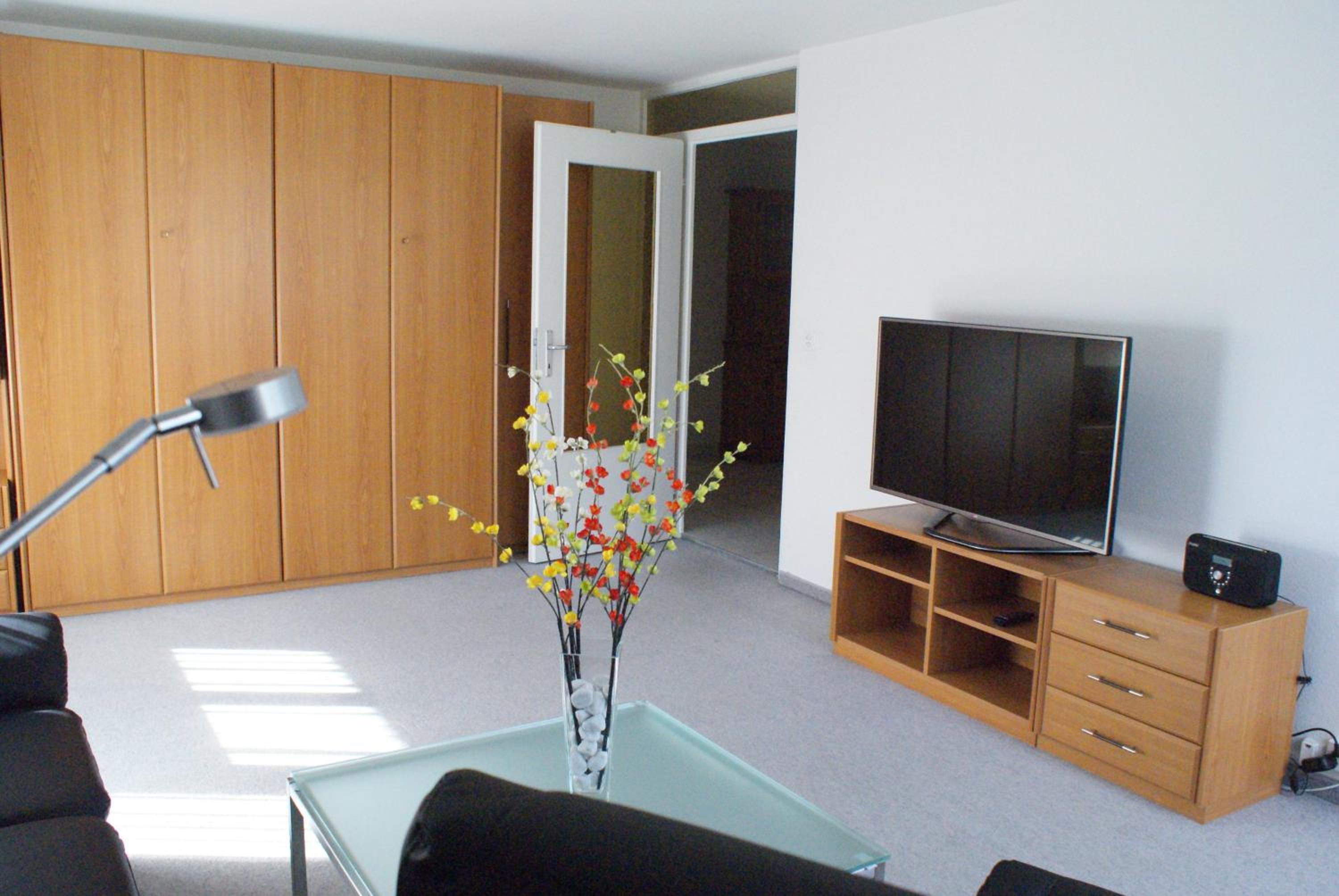Ravaisch 22 view 5