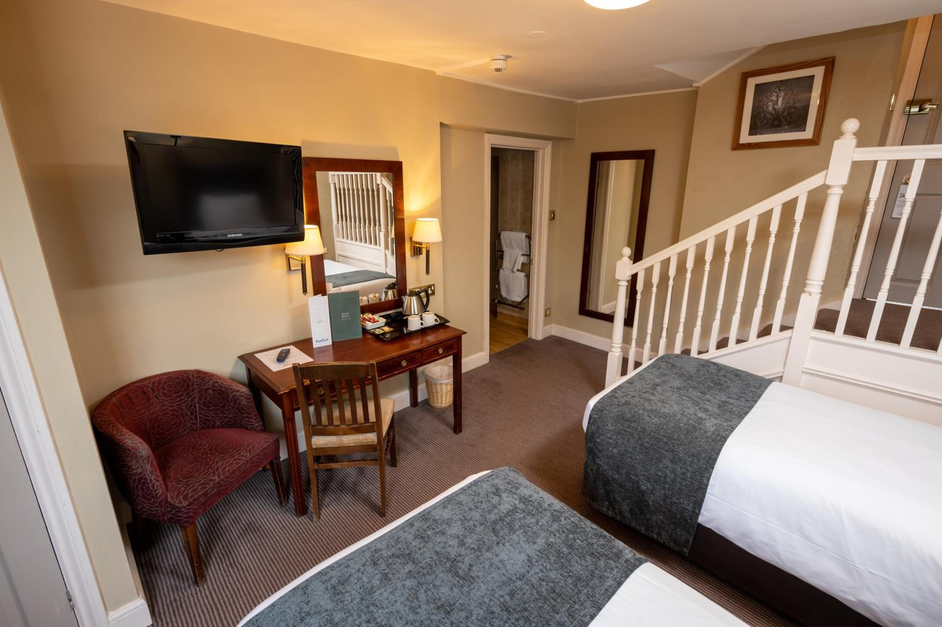 Marlborough Vacations - Castle and Ball by Greene King Inns - Property Image 36