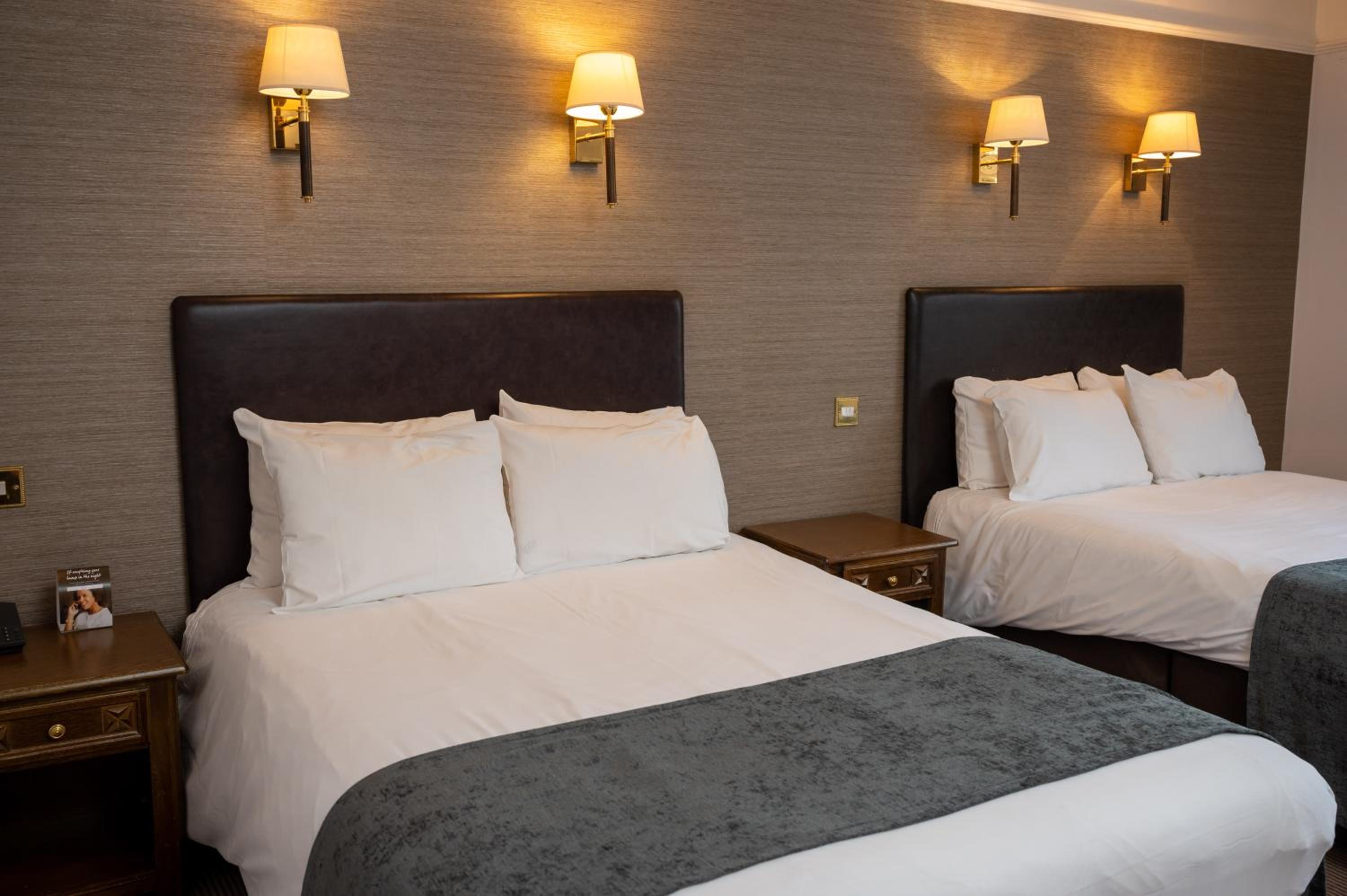 Marlborough Vacations - Castle and Ball by Greene King Inns - Property Image 14