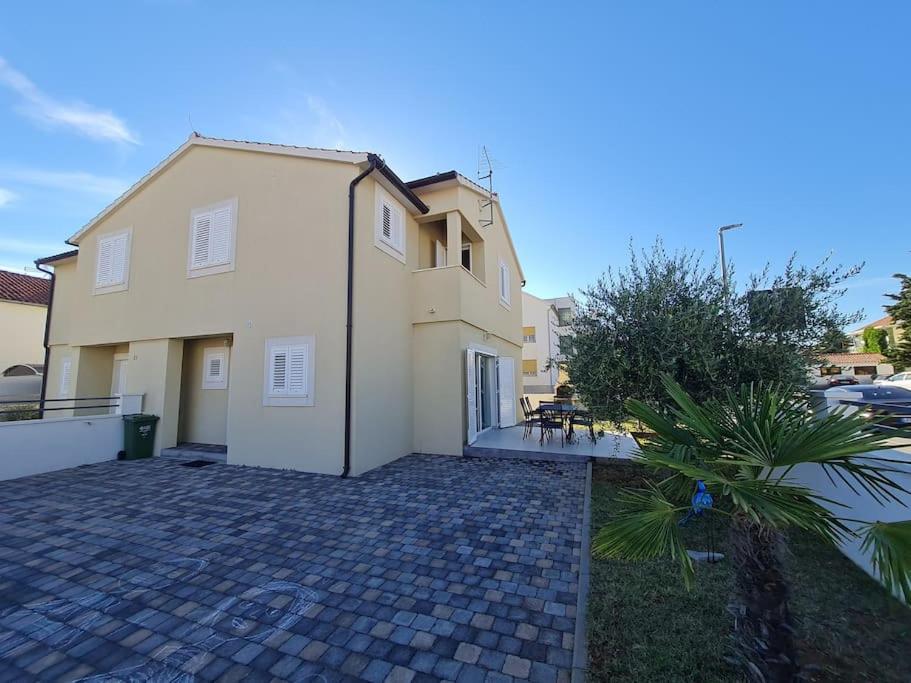 House of 98 m² with three bedrooms, two bathrooms view 4