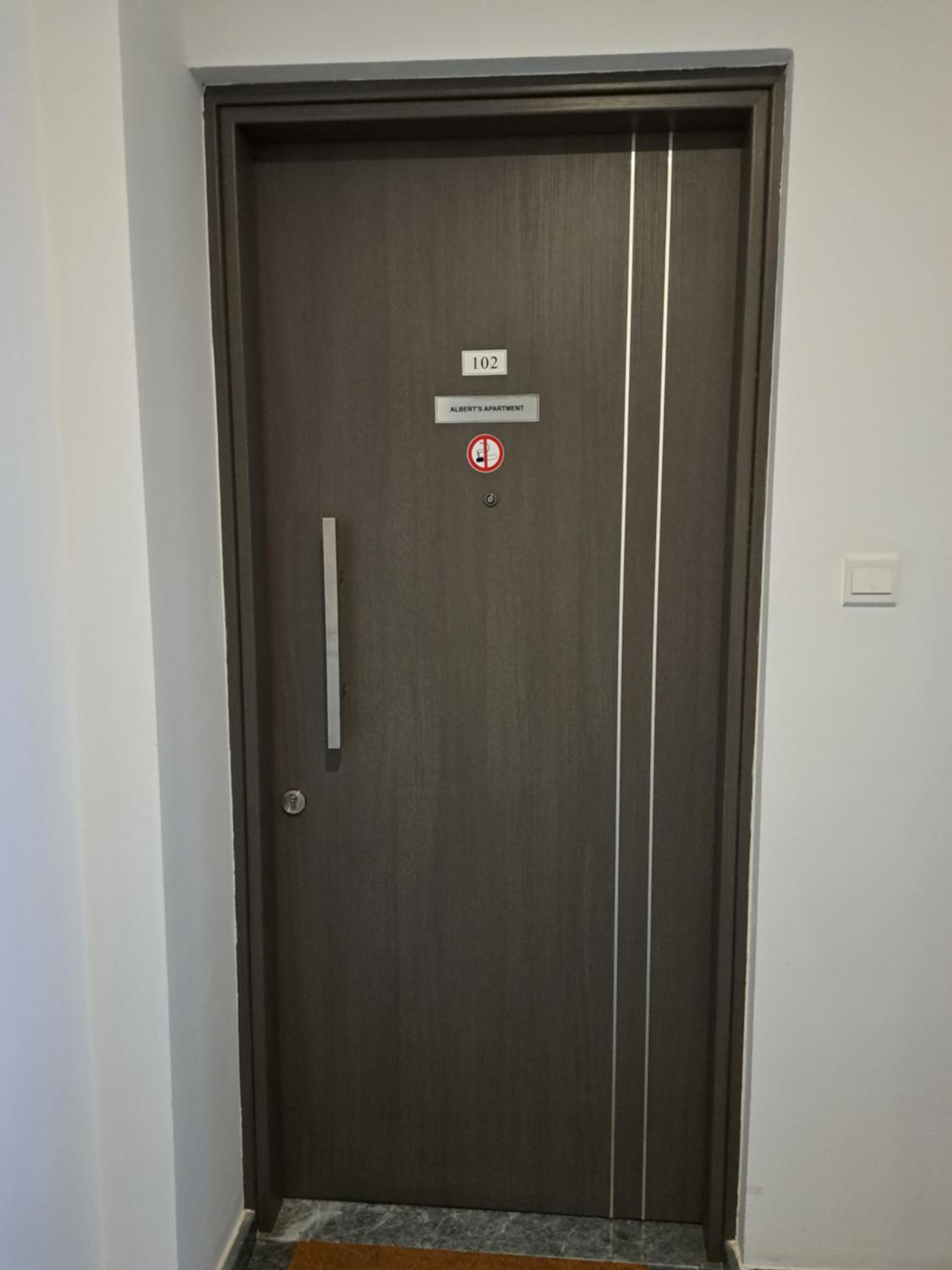 Albert's apartment St Lazarus 402 B - First Floor