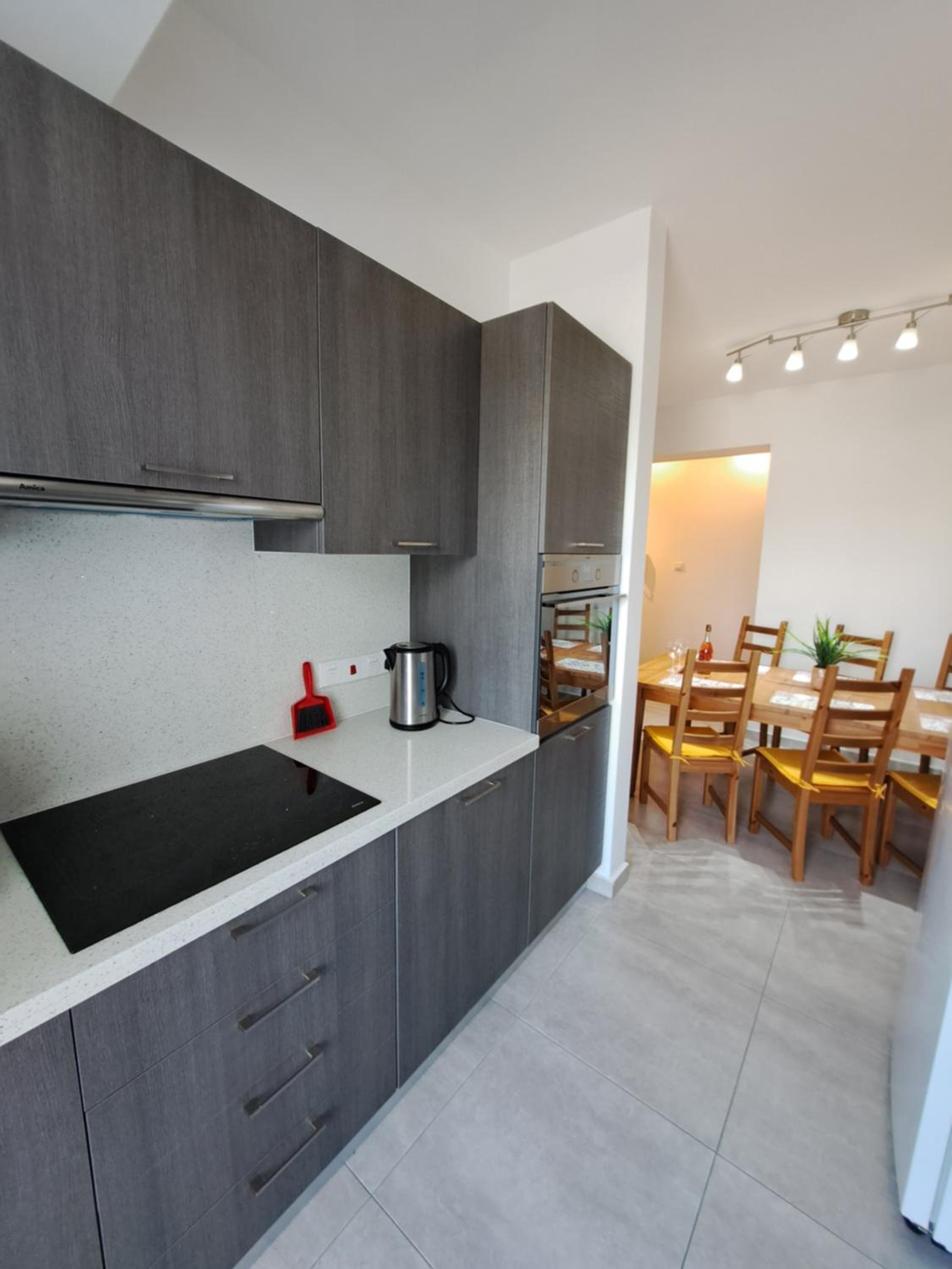 Albert's apartment St Lazarus 402 B - First Floor