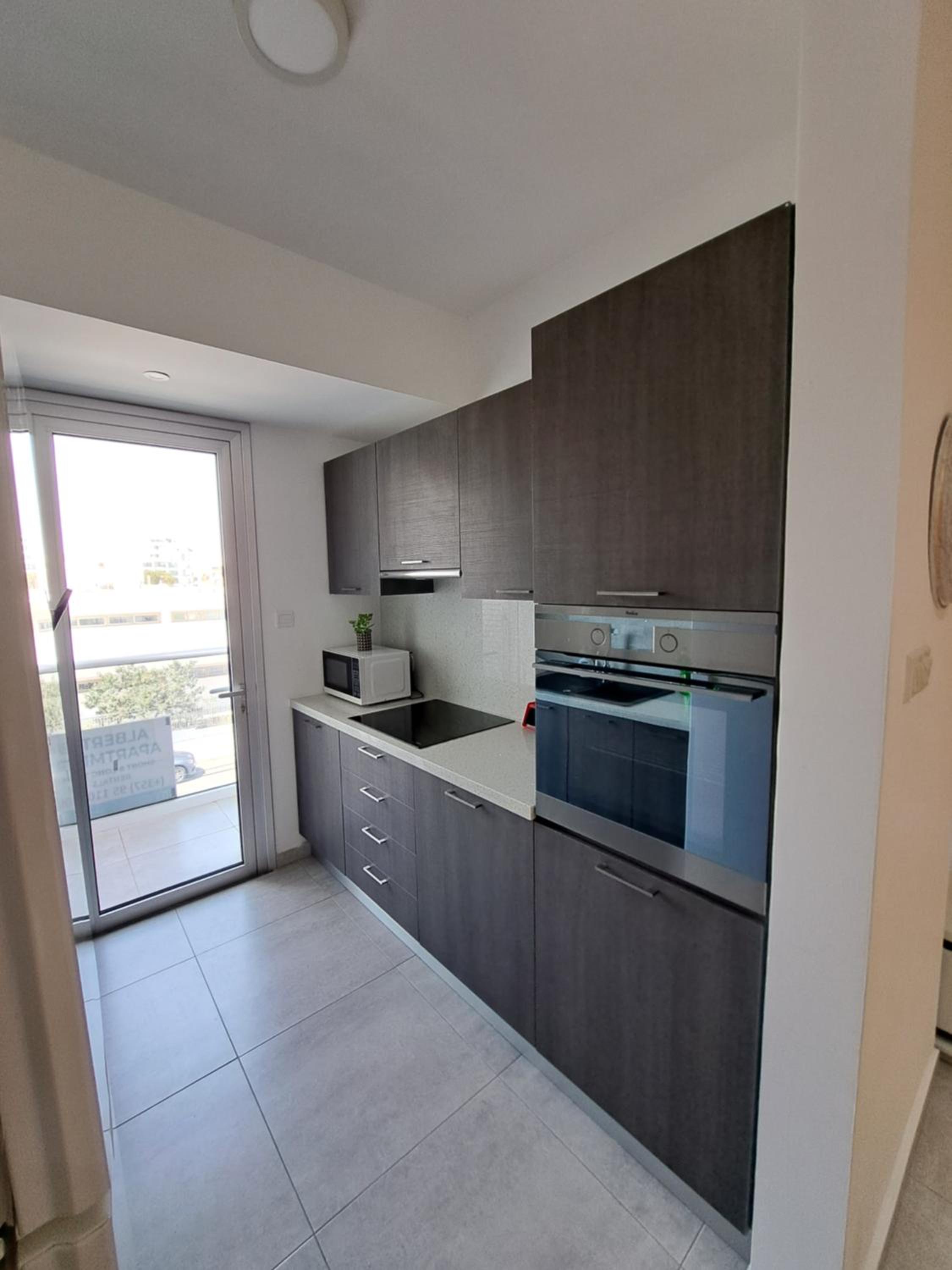 Albert's apartment St Lazarus 402 B - First Floor