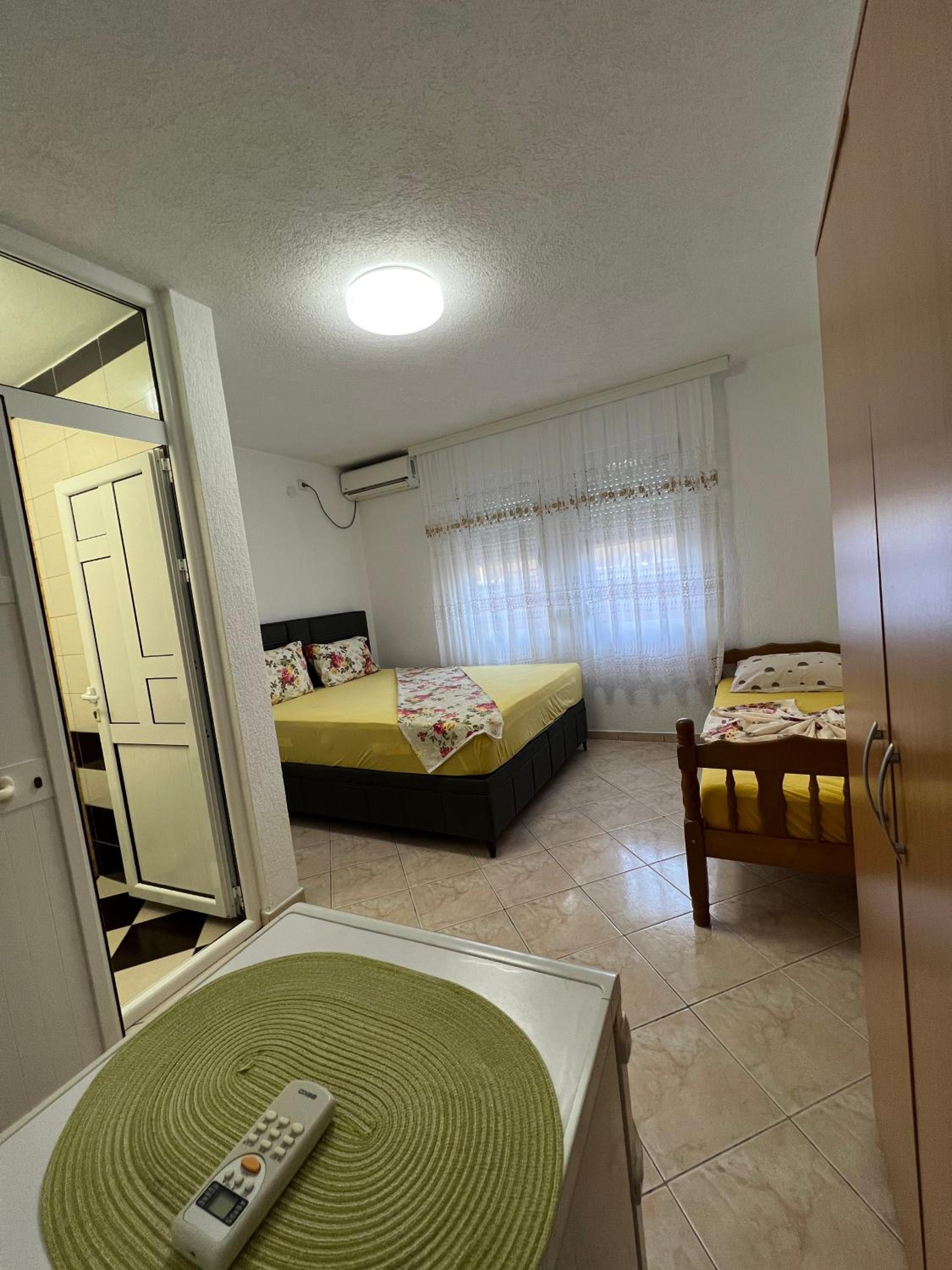 Apartments Zalli