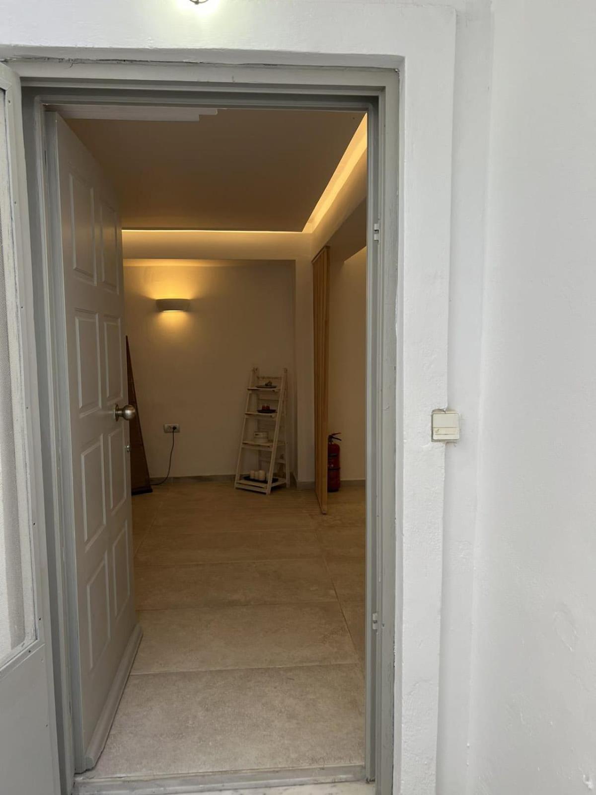 Santorini Villatzio Suites
