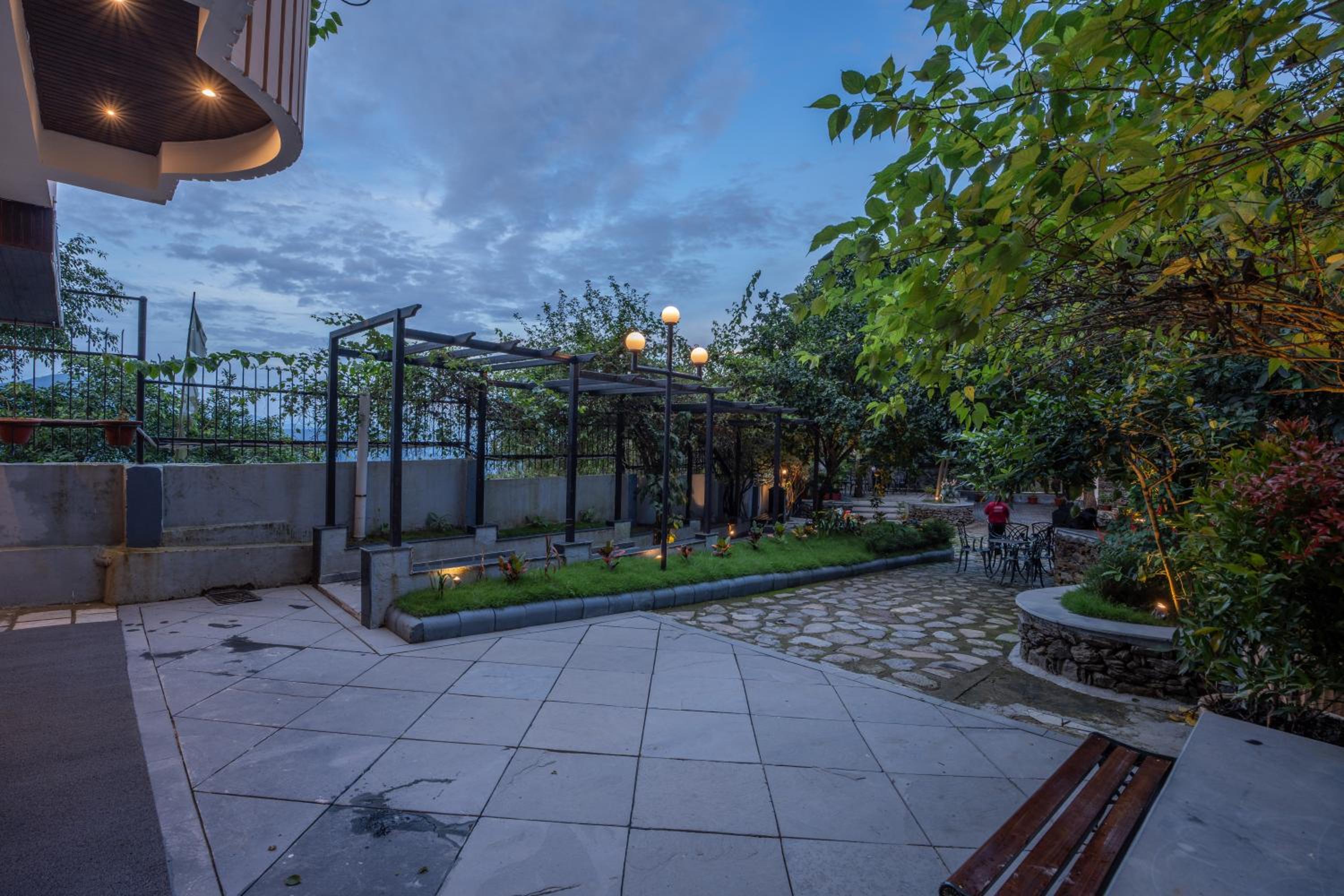 Summit Bougainvillea Tea Resort