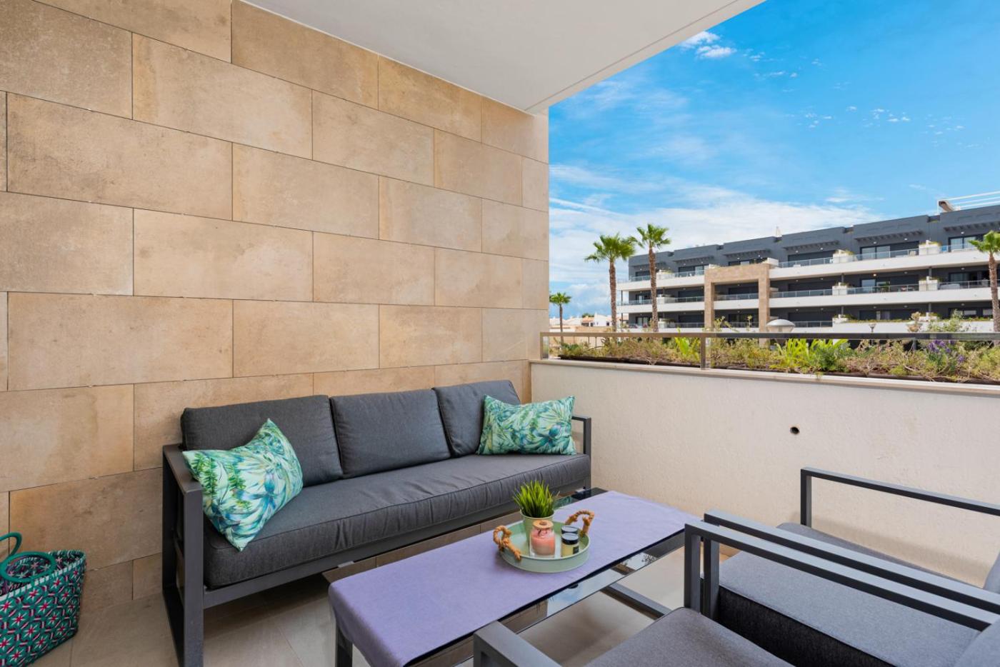 Flamenca Village Apartment & Spa