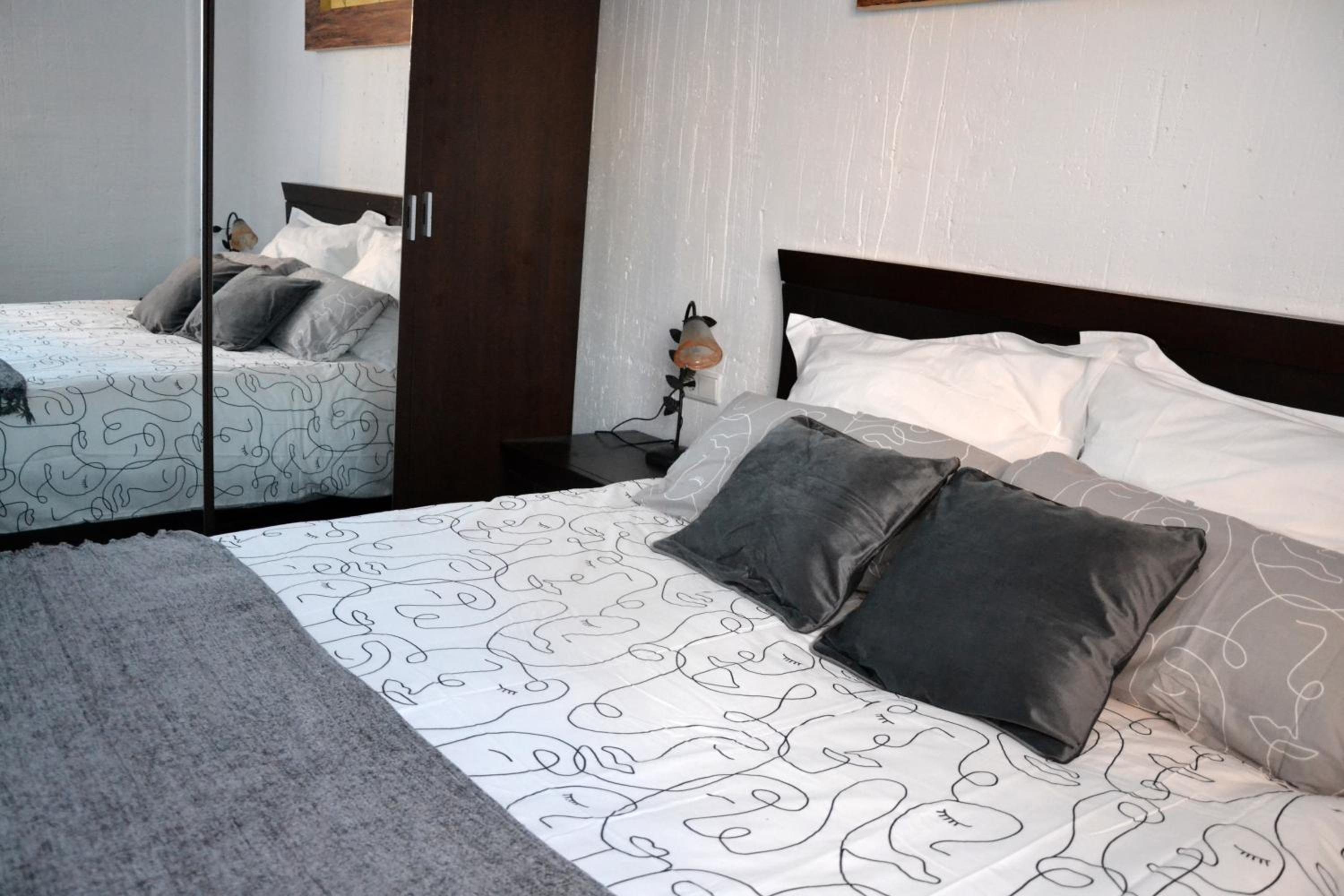 Apartamentos La Sierra