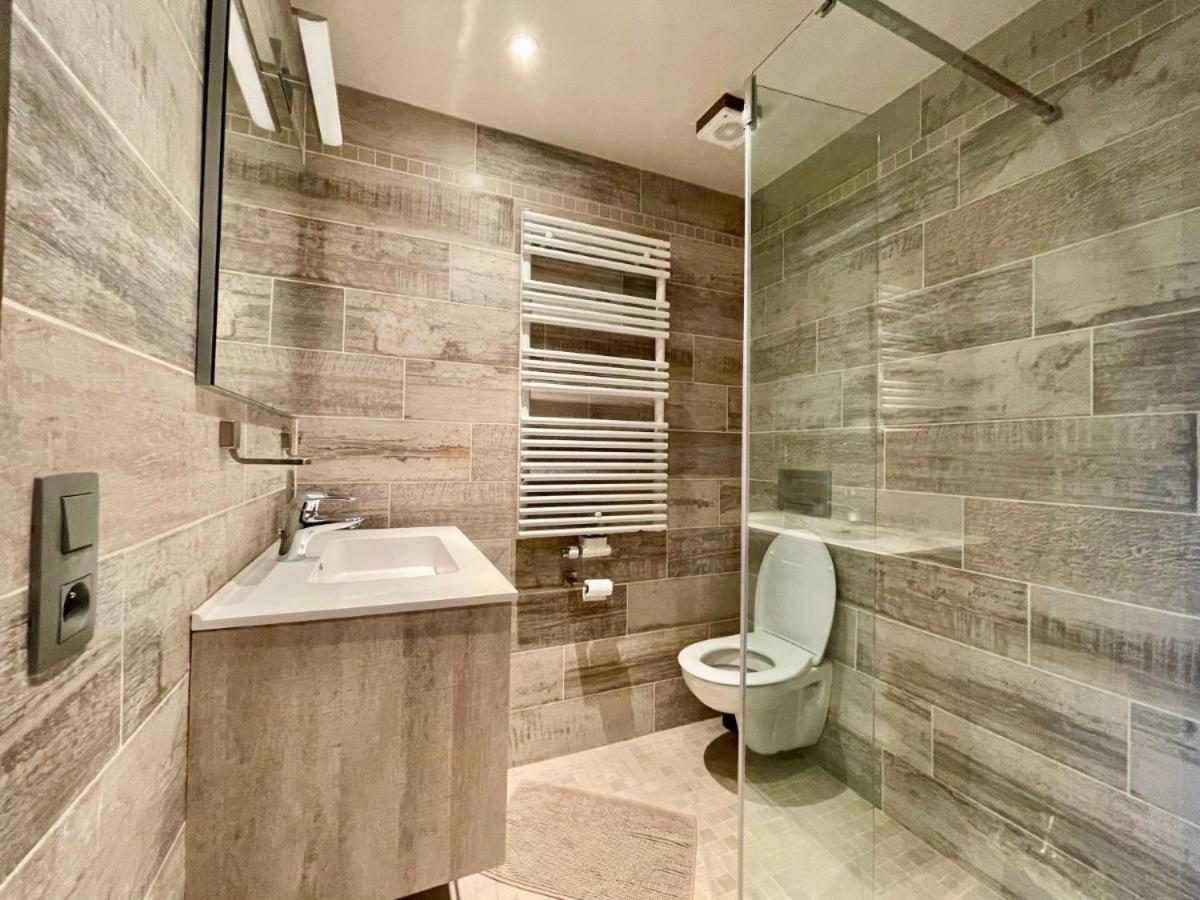 Aqua City Suite by Malmedreams