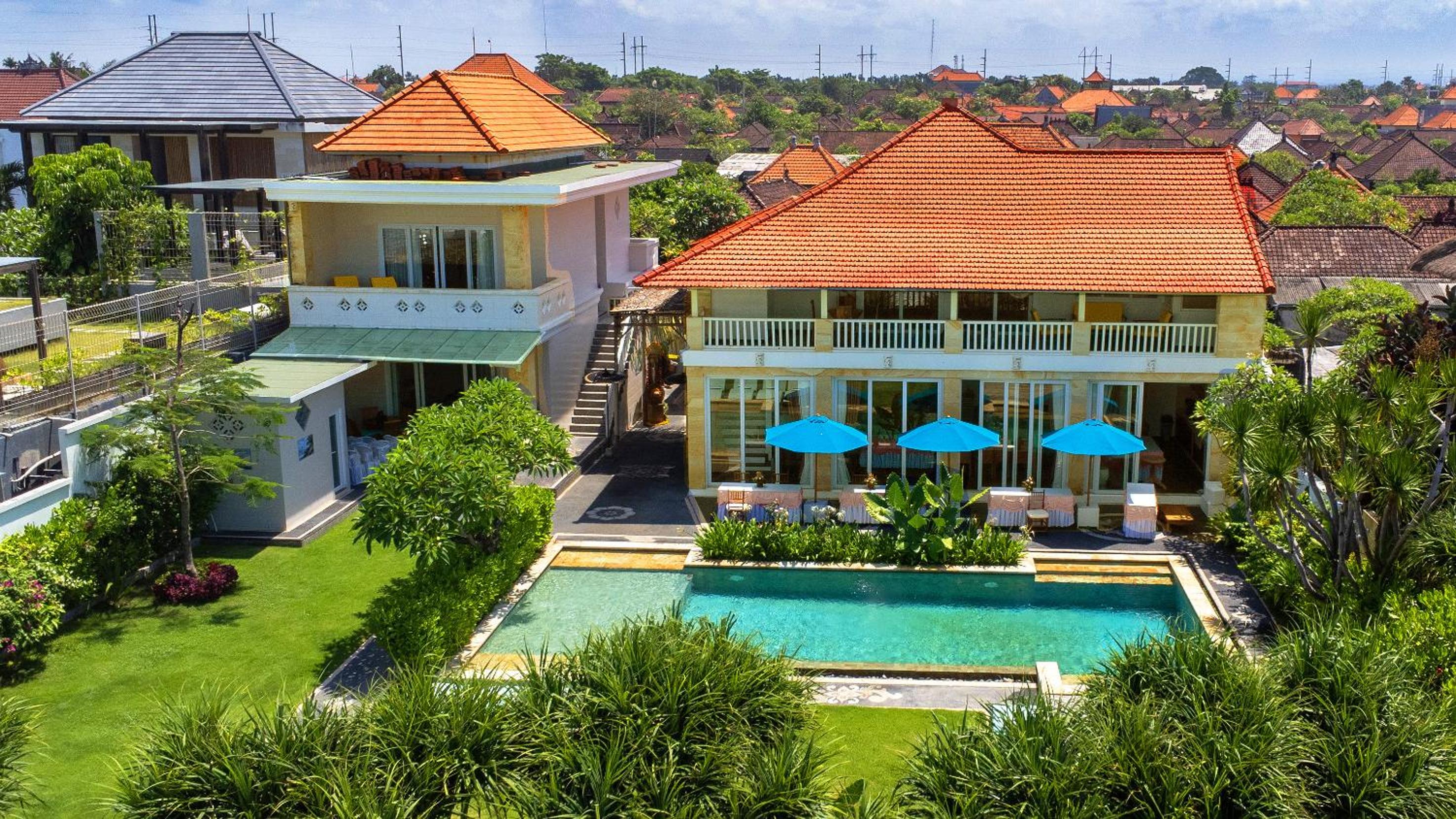 Suzuki Villa Ketewel Beachfront
