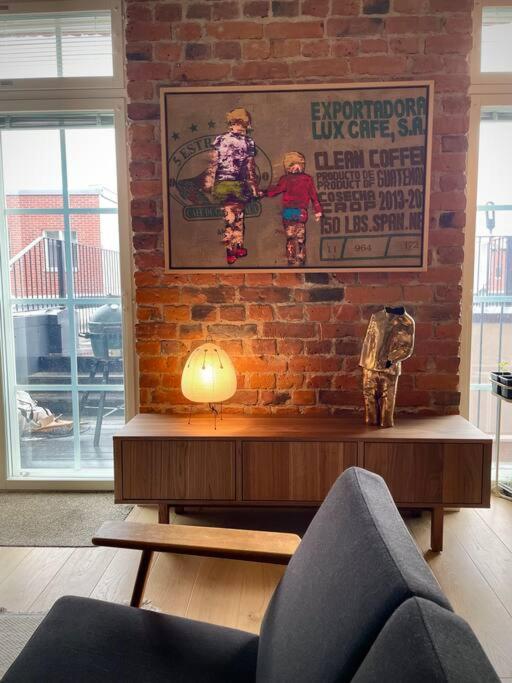 Stunning 90 square meter apart with 3br + rooftop view 5
