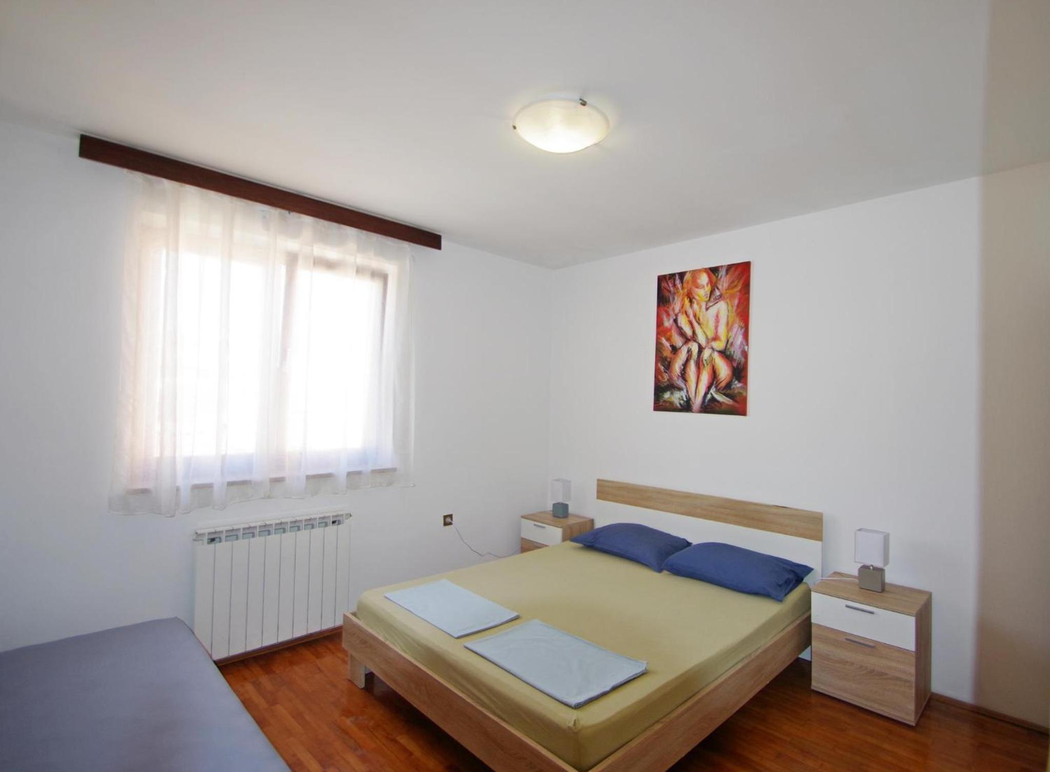 Apartment Leona