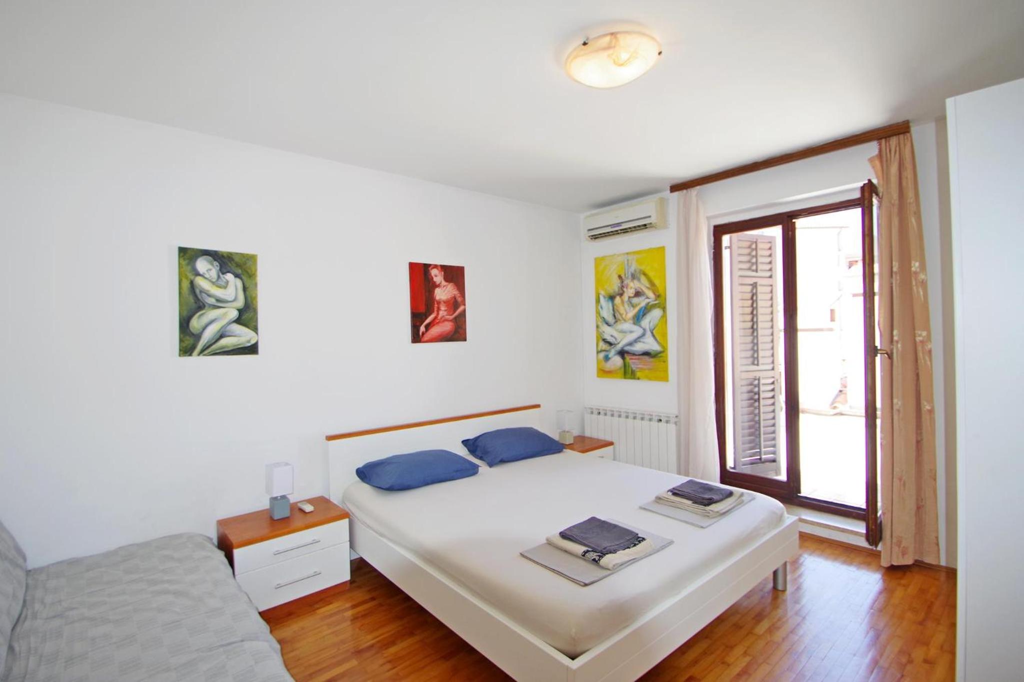 Apartment Leona