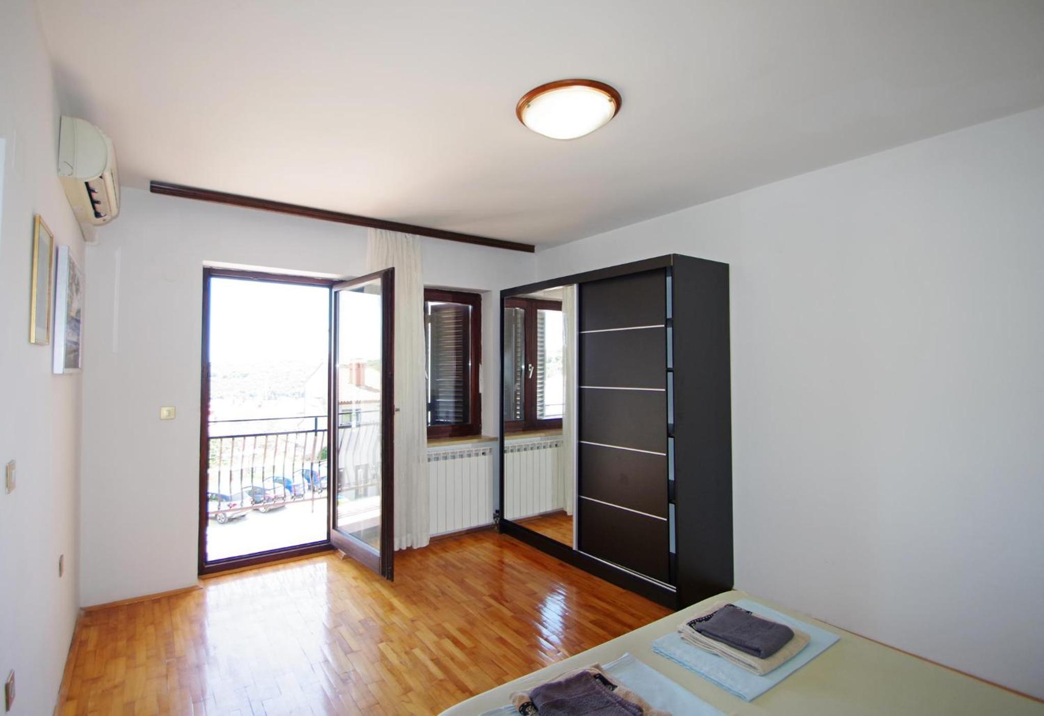 Apartment Leona