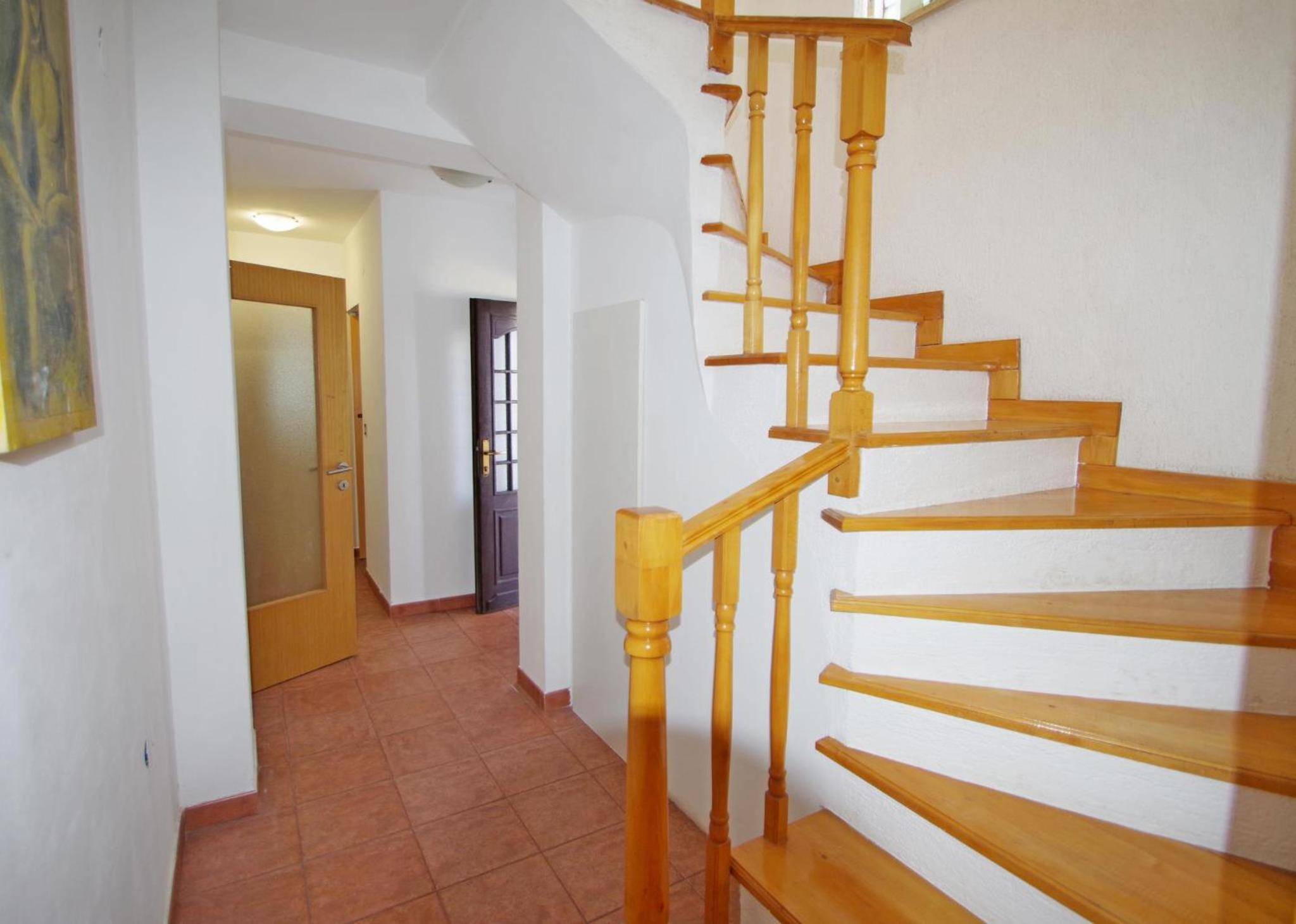 Apartment Leona